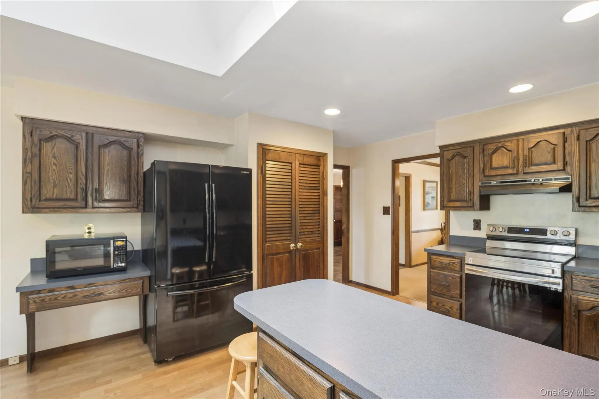 30 White Birch Circle, Brookhaven, NY, 4 Bedrooms Bedrooms, 10 Rooms Rooms,2 BathroomsBathrooms,Residential,For Rent,White Birch,0,1036540 30 White Birch Circle, Brookhaven, NY, 4 Bedrooms Bedrooms, 10 Rooms Rooms,2 BathroomsBathrooms,Residential,For Rent,White Birch,0,1036540