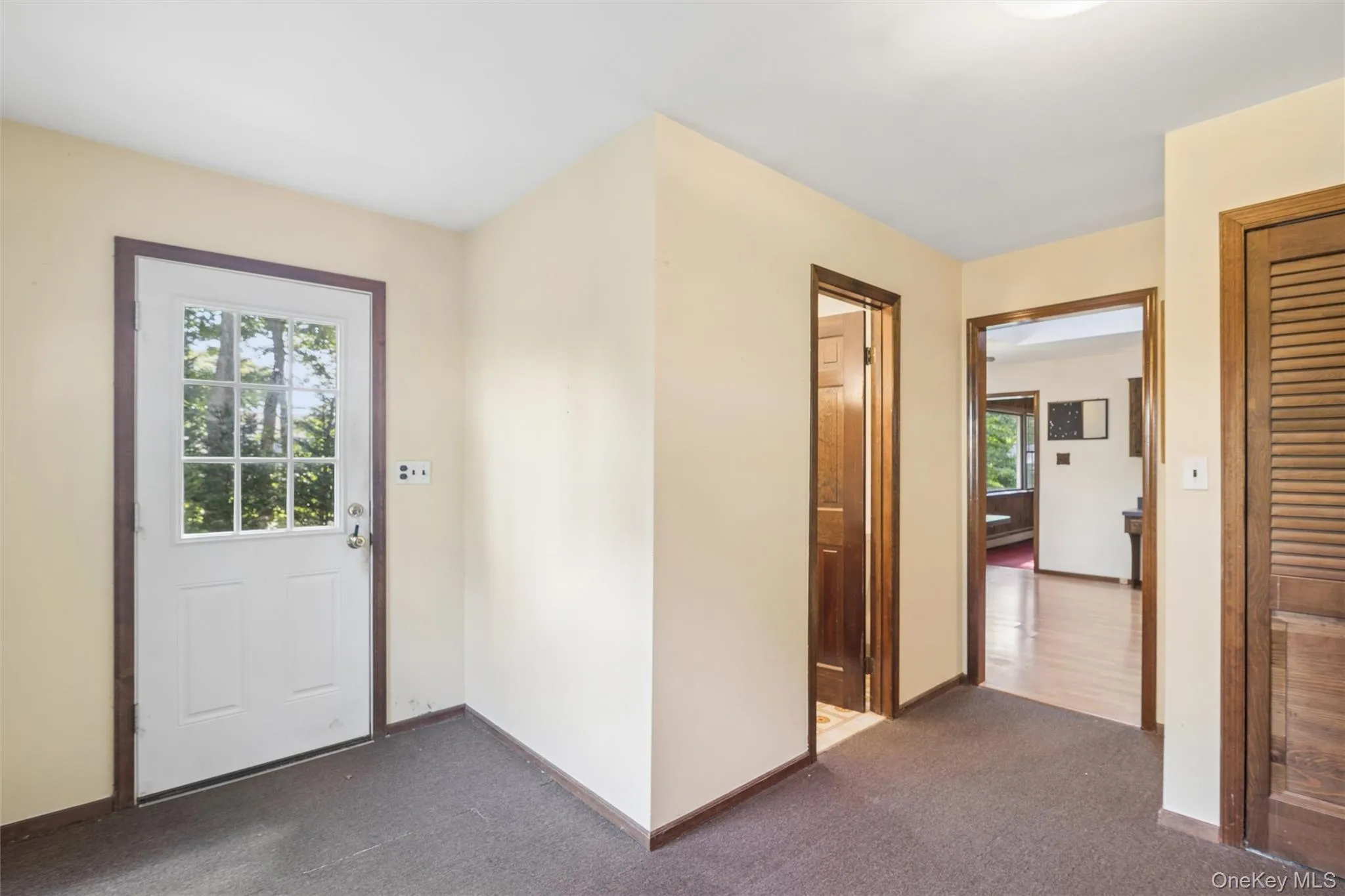 30 White Birch Circle, Brookhaven, NY, 4 Bedrooms Bedrooms, 10 Rooms Rooms,2 BathroomsBathrooms,Residential,For Rent,White Birch,0,1036540 30 White Birch Circle, Brookhaven, NY, 4 Bedrooms Bedrooms, 10 Rooms Rooms,2 BathroomsBathrooms,Residential,For Rent,White Birch,0,1036540