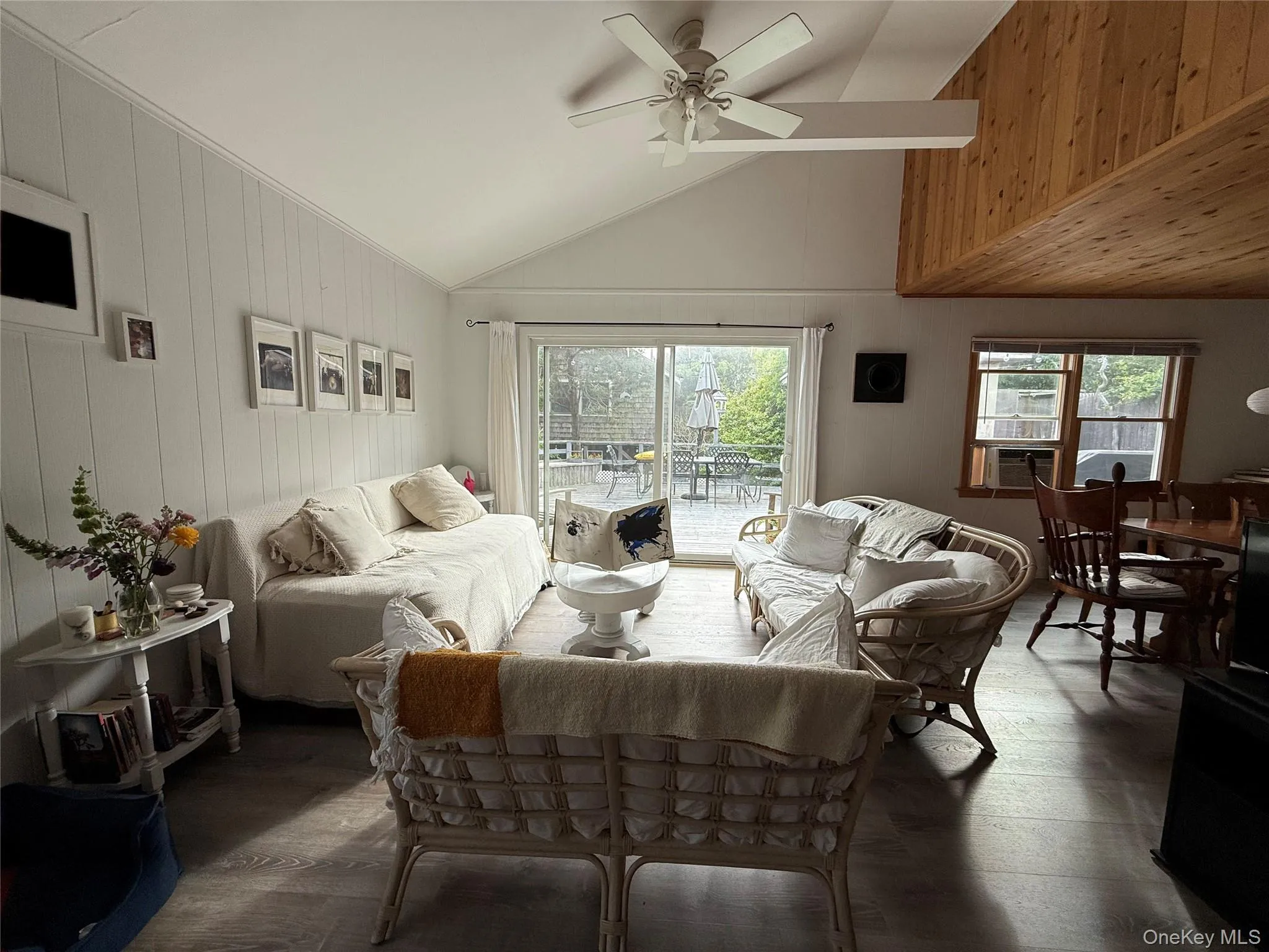 200 Surf, Brookhaven, NY, 2 Bedrooms Bedrooms, 5 Rooms Rooms,1 BathroomBathrooms,Residential,For Rent,Surf,0,1036541 200 Surf, Brookhaven, NY, 2 Bedrooms Bedrooms, 5 Rooms Rooms,1 BathroomBathrooms,Residential,For Rent,Surf,0,1036541