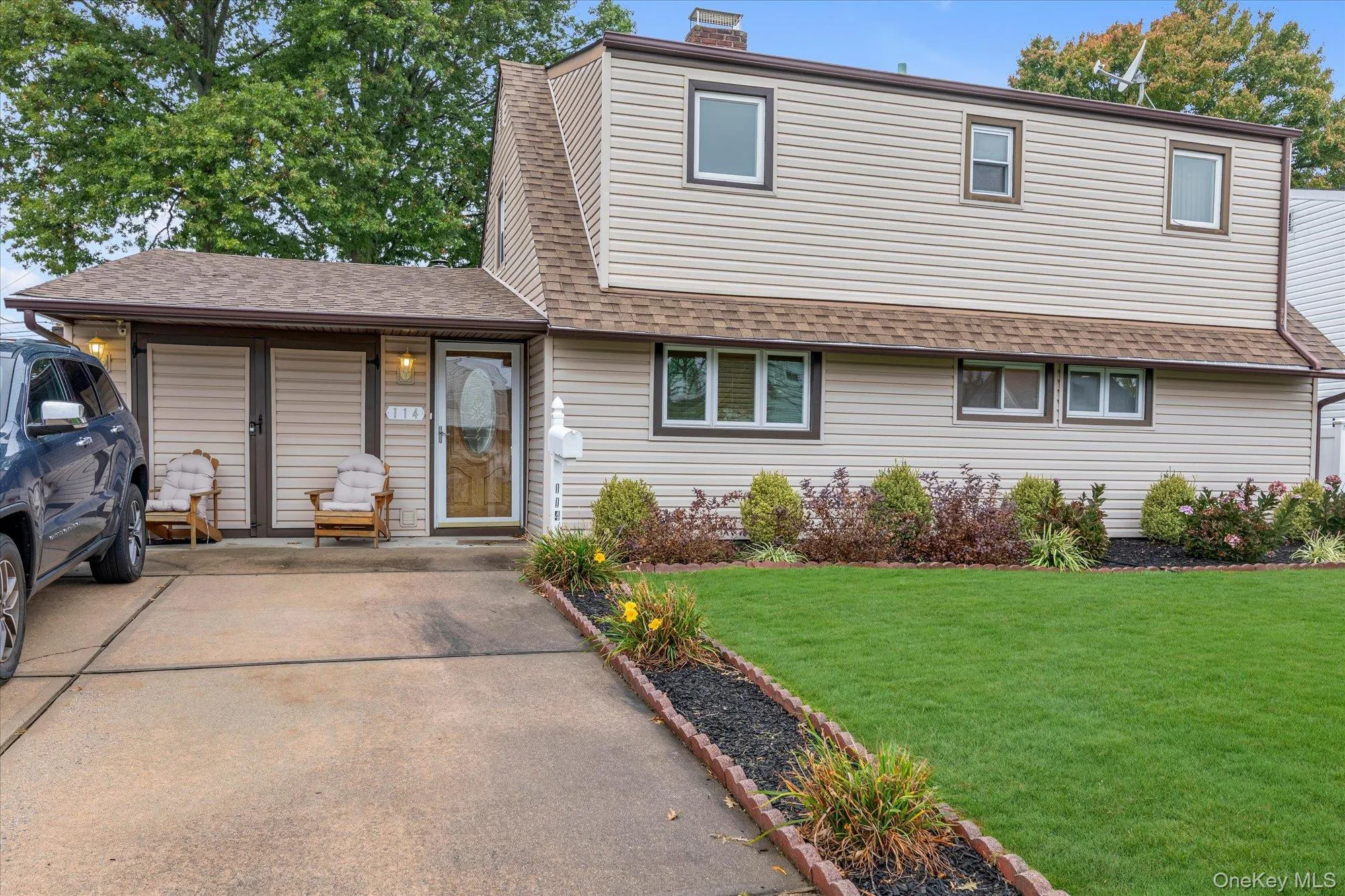 114 Stonecutter Road, Hempstead, NY, 5 Bedrooms Bedrooms, 8 Rooms Rooms,2 BathroomsBathrooms,Residential,For Rent,Stonecutter,0,1036542 114 Stonecutter Road, Hempstead, NY, 5 Bedrooms Bedrooms, 8 Rooms Rooms,2 BathroomsBathrooms,Residential,For Rent,Stonecutter,0,1036542