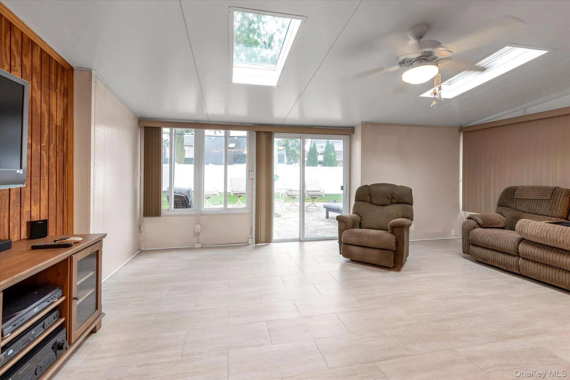 114 Stonecutter Road, Hempstead, NY, 5 Bedrooms Bedrooms, 8 Rooms Rooms,2 BathroomsBathrooms,Residential,For Rent,Stonecutter,0,1036542 114 Stonecutter Road, Hempstead, NY, 5 Bedrooms Bedrooms, 8 Rooms Rooms,2 BathroomsBathrooms,Residential,For Rent,Stonecutter,0,1036542
