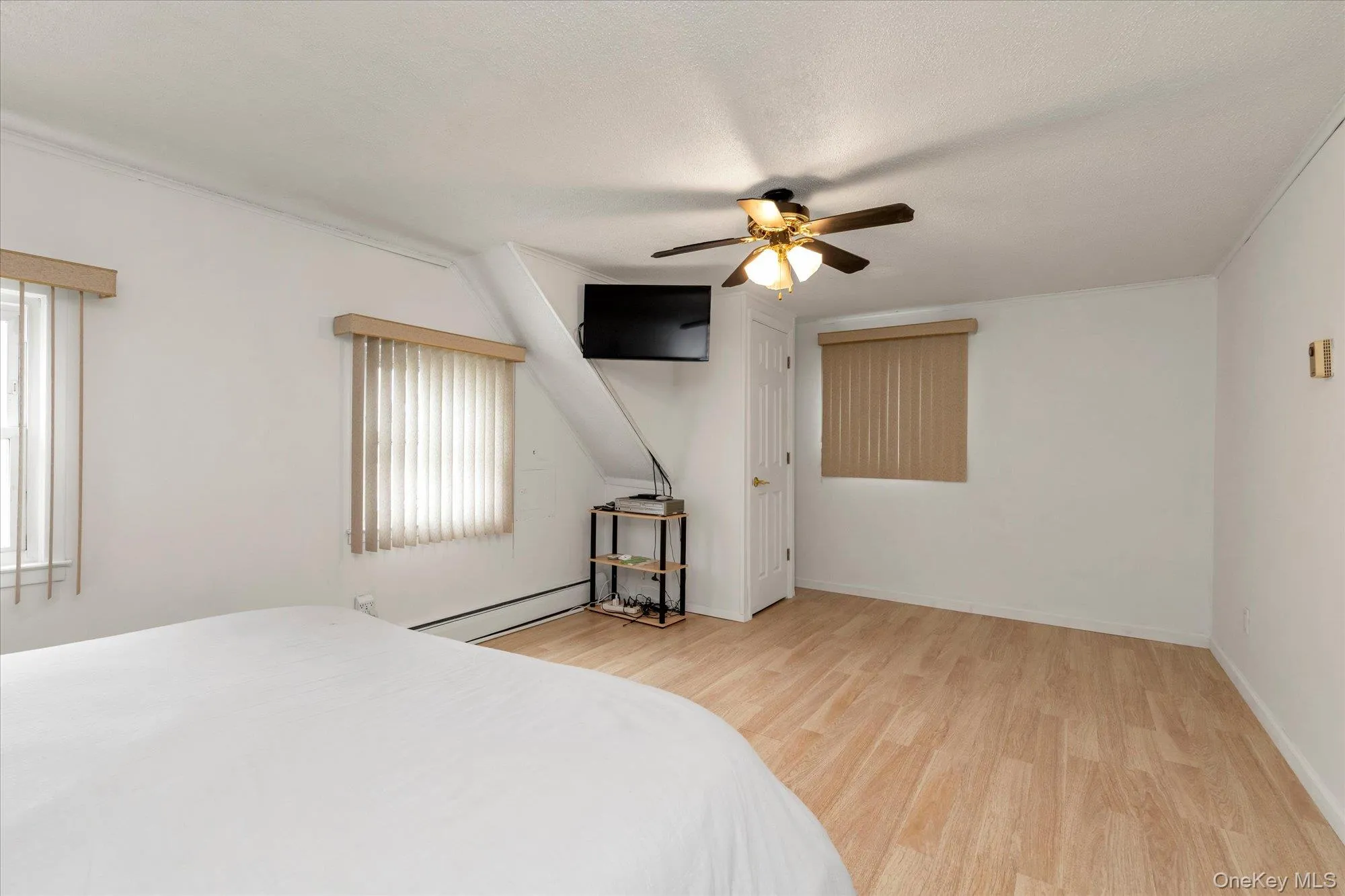 114 Stonecutter Road, Hempstead, NY, 5 Bedrooms Bedrooms, 8 Rooms Rooms,2 BathroomsBathrooms,Residential,For Rent,Stonecutter,0,1036542 114 Stonecutter Road, Hempstead, NY, 5 Bedrooms Bedrooms, 8 Rooms Rooms,2 BathroomsBathrooms,Residential,For Rent,Stonecutter,0,1036542