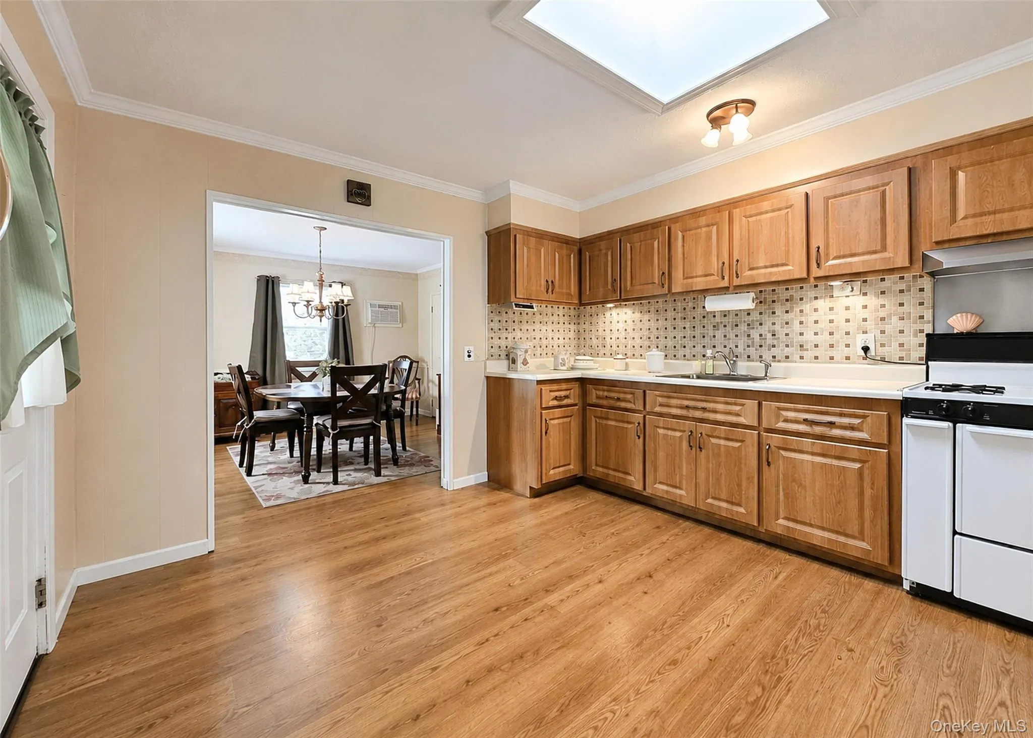102 Magnolia Drive, Brookhaven, NY, 3 Bedrooms Bedrooms, 6 Rooms Rooms,1 BathroomBathrooms,Residential,For Rent,Magnolia,0,1036543 102 Magnolia Drive, Brookhaven, NY, 3 Bedrooms Bedrooms, 6 Rooms Rooms,1 BathroomBathrooms,Residential,For Rent,Magnolia,0,1036543