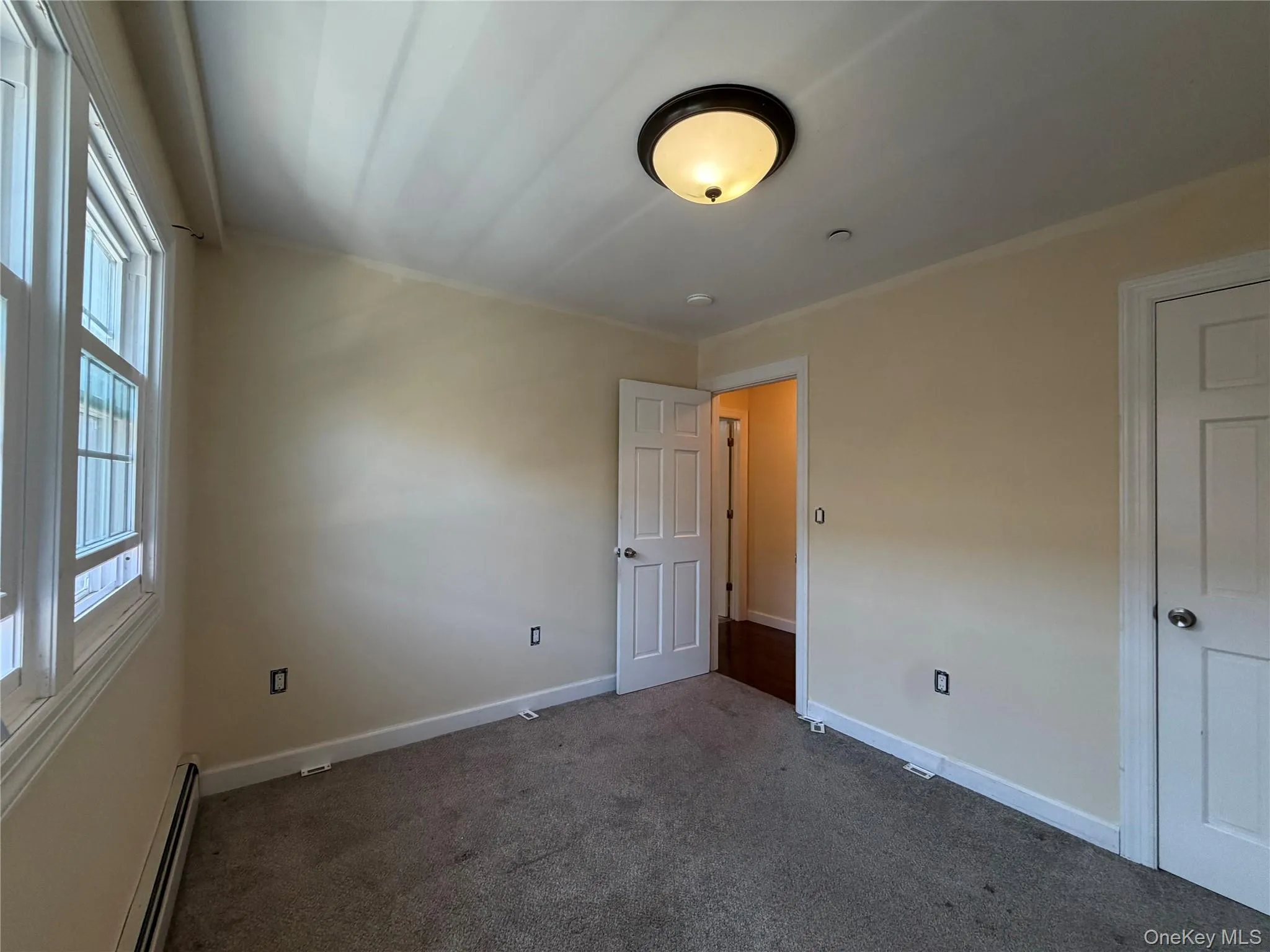 2nd Bedroom 2nd Bedroom
