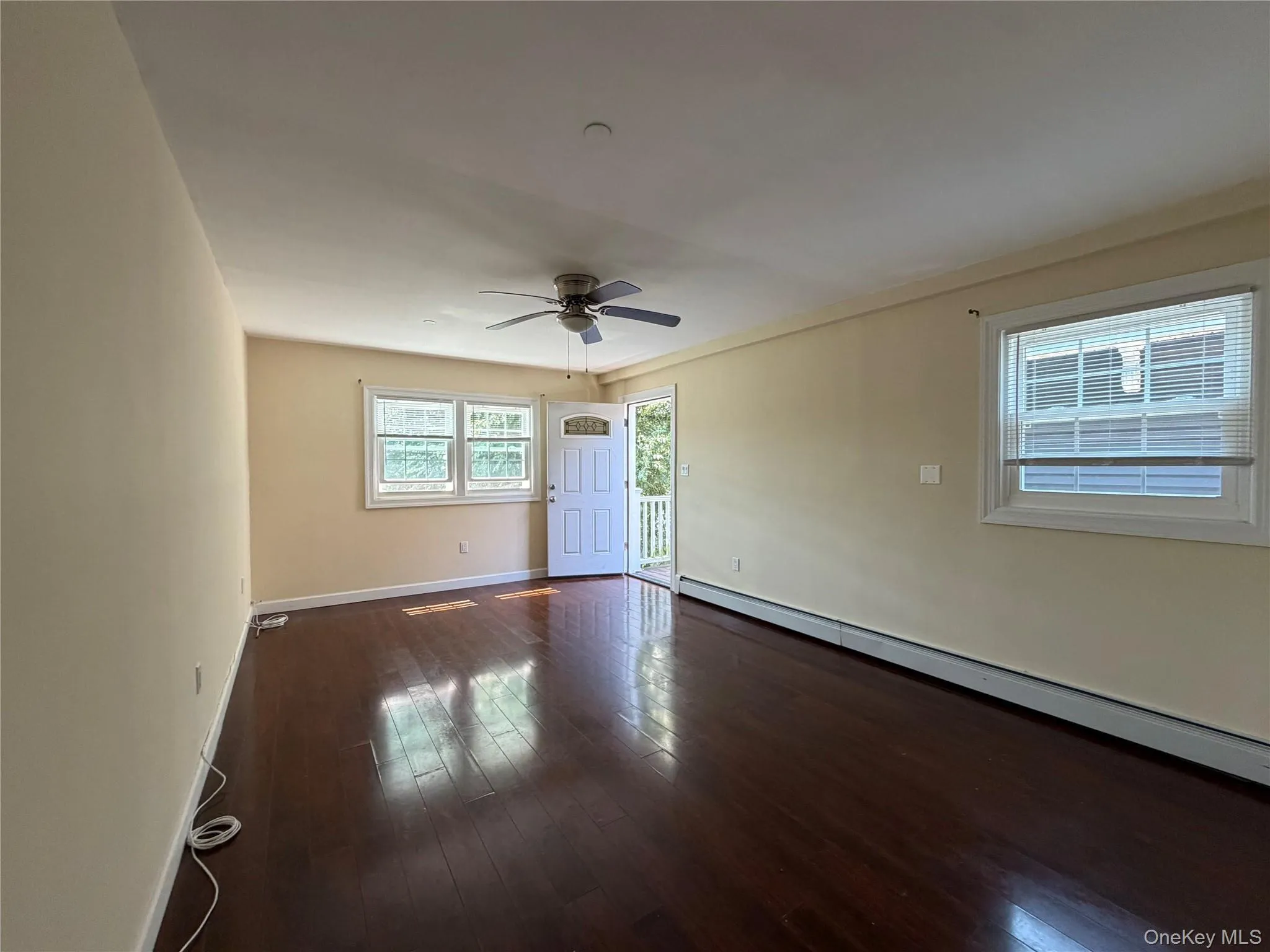 Large Living Room Large Living Room