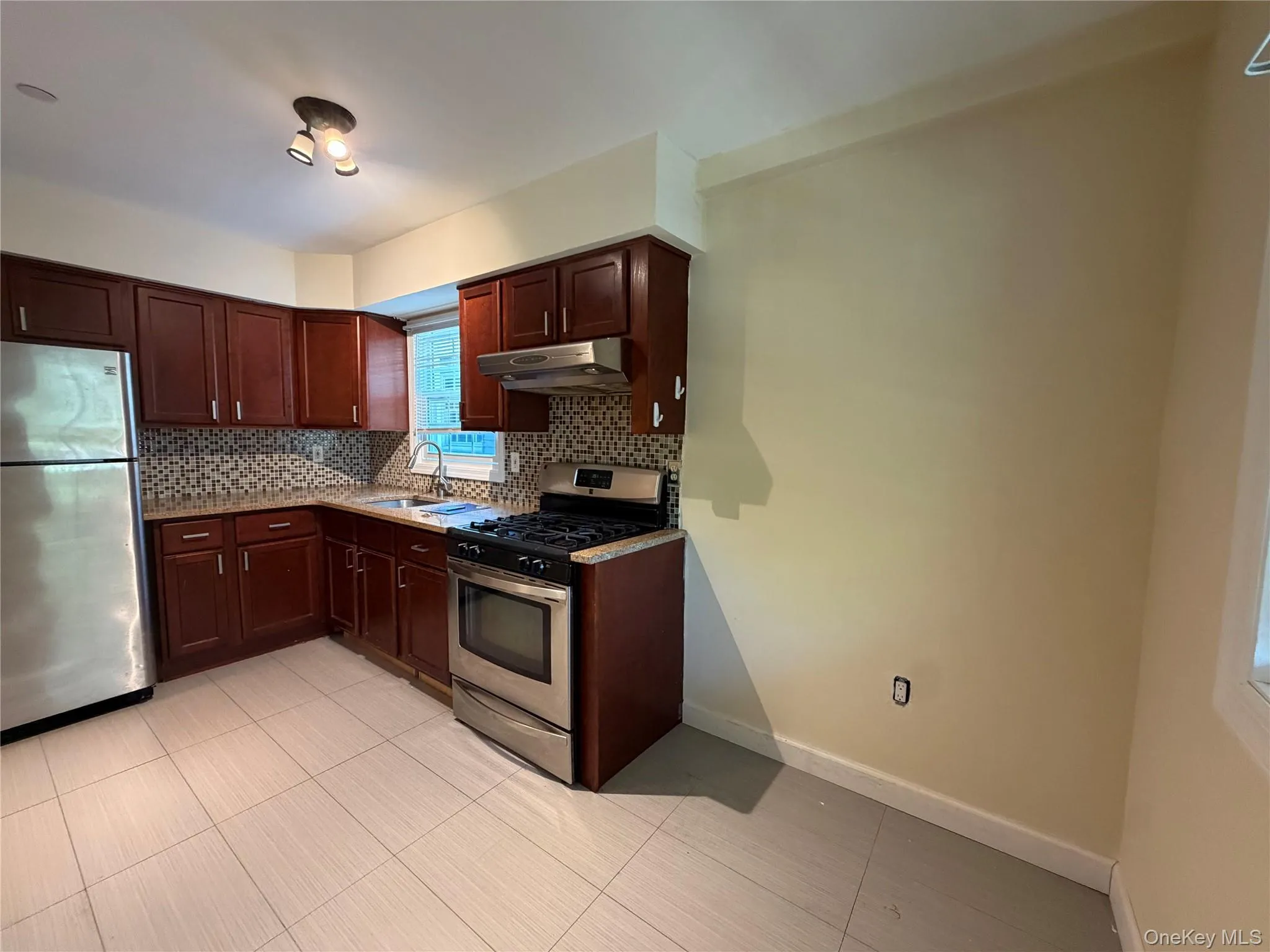 422 CHESTER Street, Long Beach, NY, 2 Bedrooms Bedrooms, 5 Rooms Rooms,1 BathroomBathrooms,Residential Lease,For Rent,CHESTER,0,1036545 422 CHESTER Street, Long Beach, NY, 2 Bedrooms Bedrooms, 5 Rooms Rooms,1 BathroomBathrooms,Residential Lease,For Rent,CHESTER,0,1036545