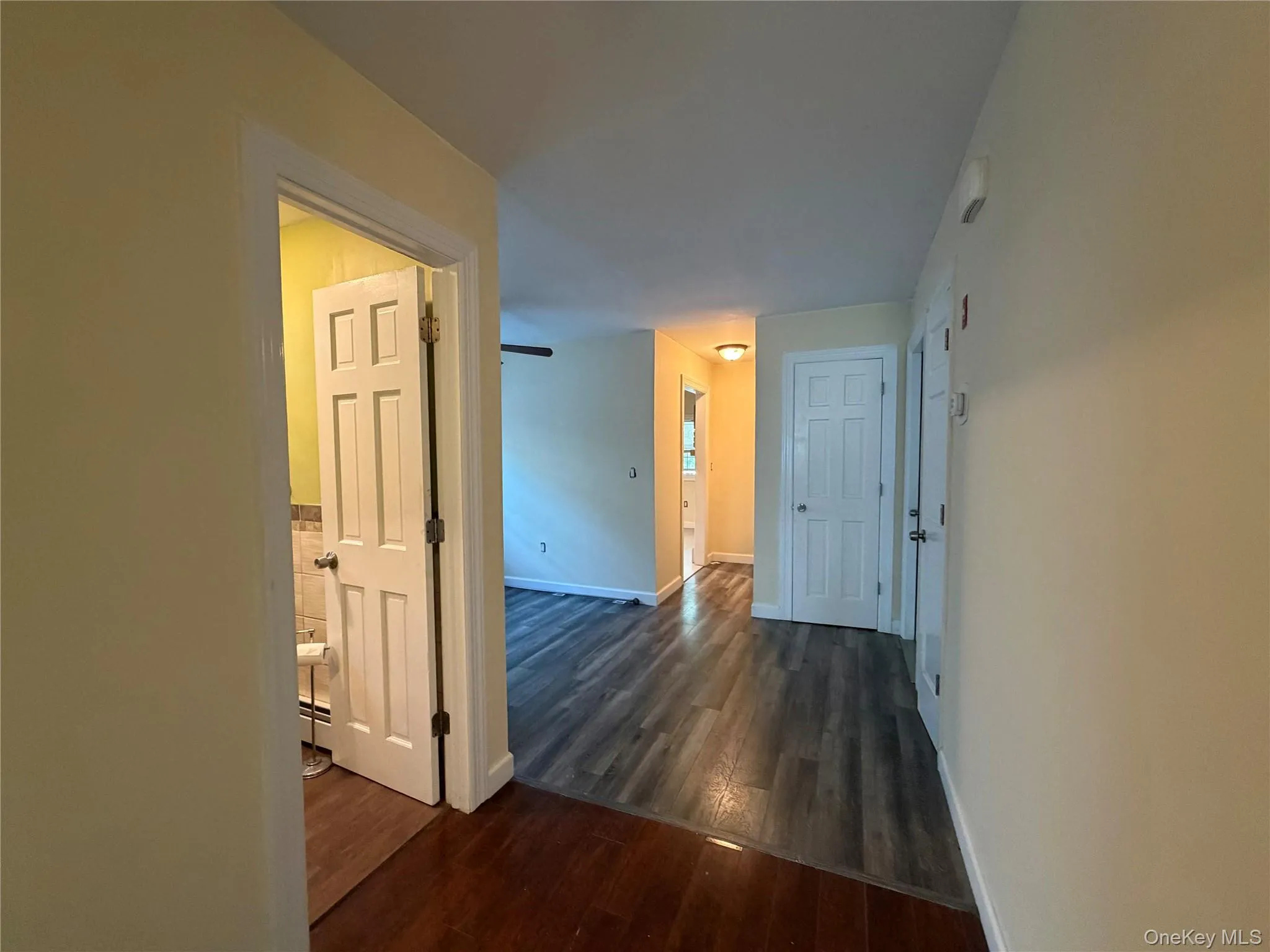 422 CHESTER Street, Long Beach, NY, 2 Bedrooms Bedrooms, 5 Rooms Rooms,1 BathroomBathrooms,Residential Lease,For Rent,CHESTER,0,1036545 422 CHESTER Street, Long Beach, NY, 2 Bedrooms Bedrooms, 5 Rooms Rooms,1 BathroomBathrooms,Residential Lease,For Rent,CHESTER,0,1036545