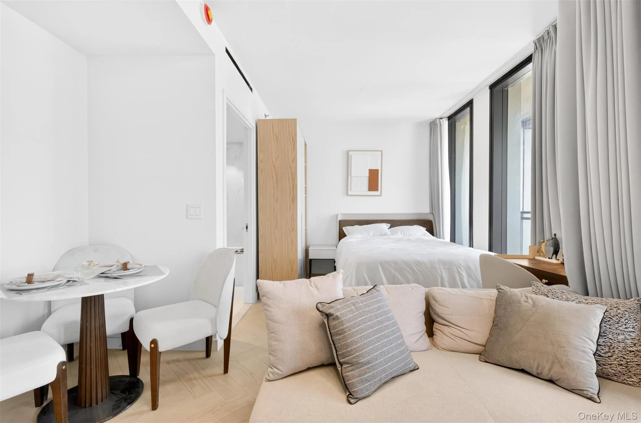 133-25 37TH Avenue, New York, NY, 1 Bedroom Bedrooms, 3 Rooms Rooms,1 BathroomBathrooms,Residential,For Rent,37TH,0,1036547 133-25 37TH Avenue, New York, NY, 1 Bedroom Bedrooms, 3 Rooms Rooms,1 BathroomBathrooms,Residential,For Rent,37TH,0,1036547