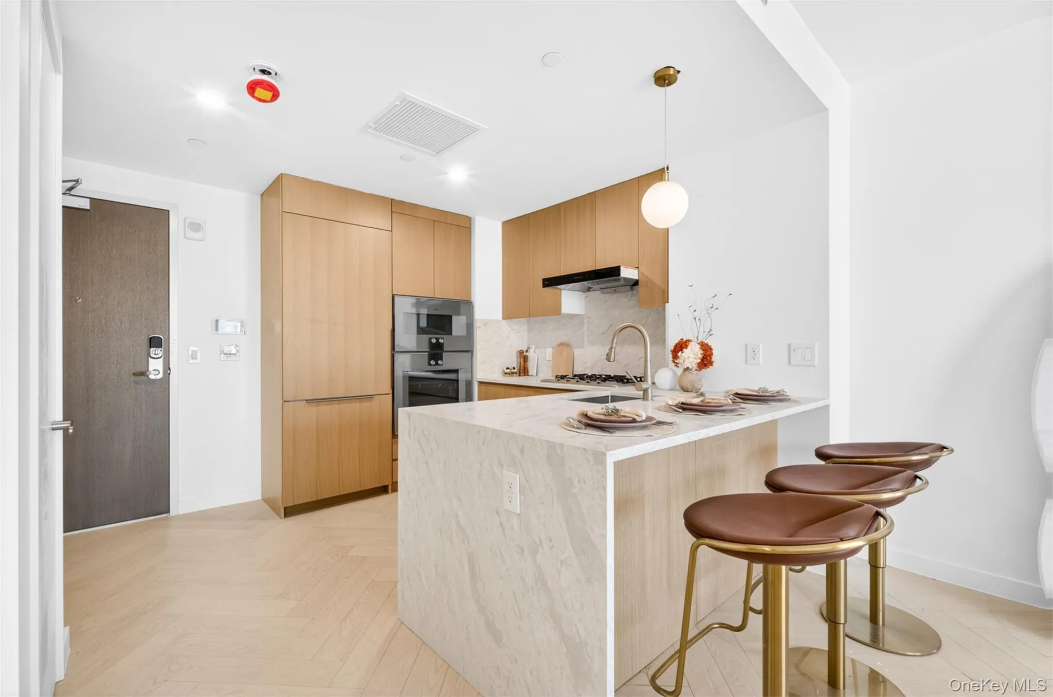 133-25 37TH Avenue, New York, NY, 1 Bedroom Bedrooms, 3 Rooms Rooms,1 BathroomBathrooms,Residential,For Rent,37TH,0,1036547 133-25 37TH Avenue, New York, NY, 1 Bedroom Bedrooms, 3 Rooms Rooms,1 BathroomBathrooms,Residential,For Rent,37TH,0,1036547