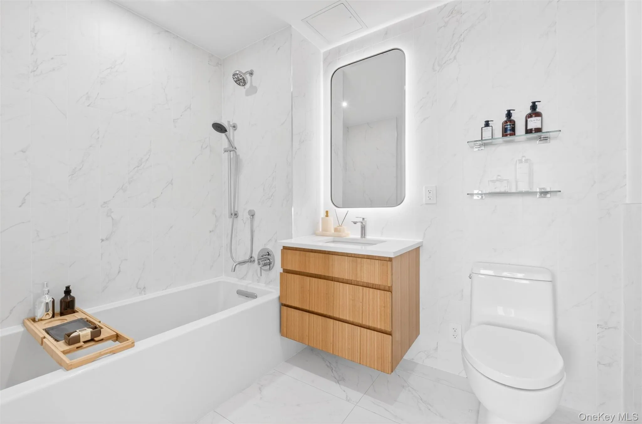133-25 37TH Avenue, New York, NY, 2 Rooms Rooms,1 BathroomBathrooms,Residential,For Rent,37TH,0,1036548 133-25 37TH Avenue, New York, NY, 2 Rooms Rooms,1 BathroomBathrooms,Residential,For Rent,37TH,0,1036548