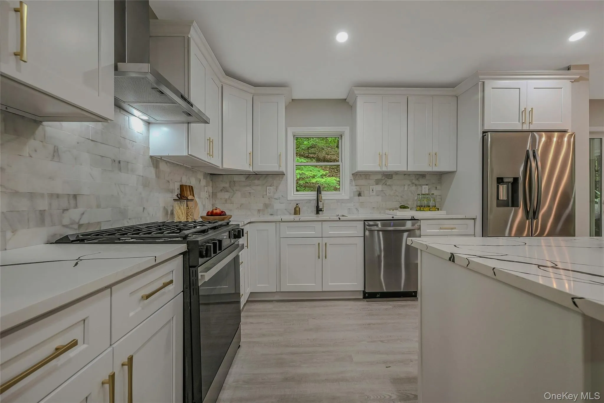 644 Bread And Cheese Hollow Road, Huntington, NY, 4 Bedrooms Bedrooms, 9 Rooms Rooms,4 BathroomsBathrooms,Residential,For Rent,Bread And Cheese Hollow,0,1036552 644 Bread And Cheese Hollow Road, Huntington, NY, 4 Bedrooms Bedrooms, 9 Rooms Rooms,4 BathroomsBathrooms,Residential,For Rent,Bread And Cheese Hollow,0,1036552