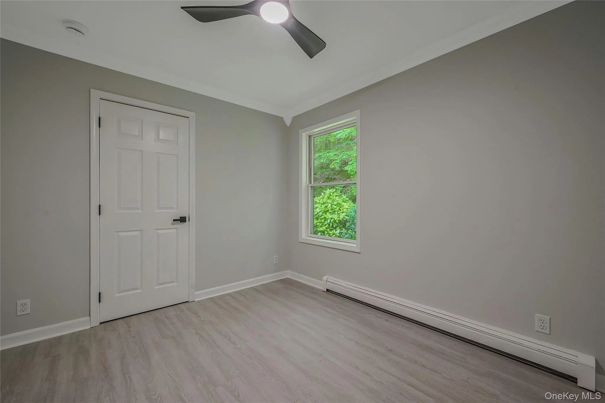3rd Bedroom Upstairs 3rd Bedroom Upstairs