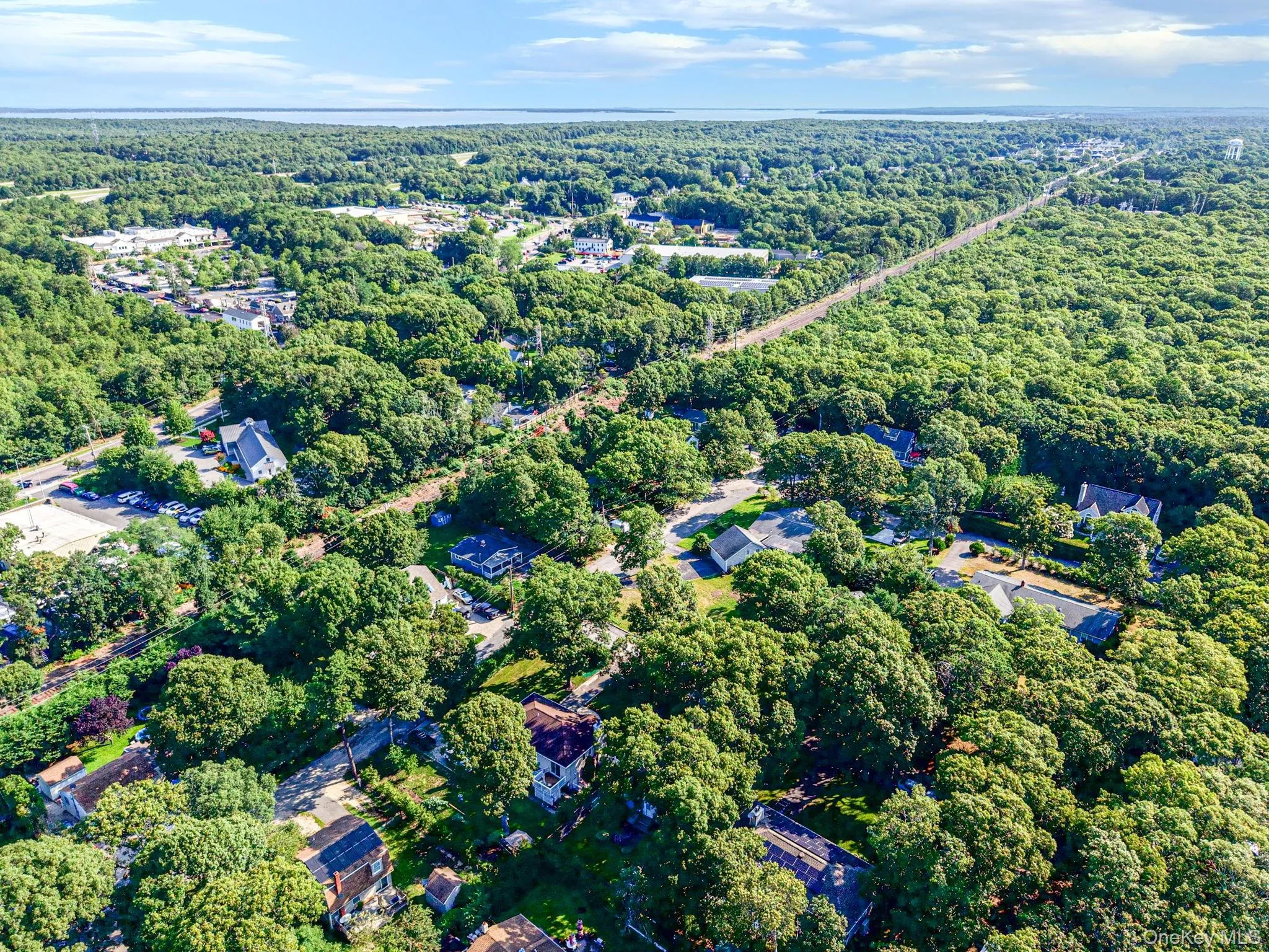 4 Vine Street, Southampton, NY, 2 Bedrooms Bedrooms, 6 Rooms Rooms,1 BathroomBathrooms,Residential,For Rent,Vine,0,1036558 4 Vine Street, Southampton, NY, 2 Bedrooms Bedrooms, 6 Rooms Rooms,1 BathroomBathrooms,Residential,For Rent,Vine,0,1036558