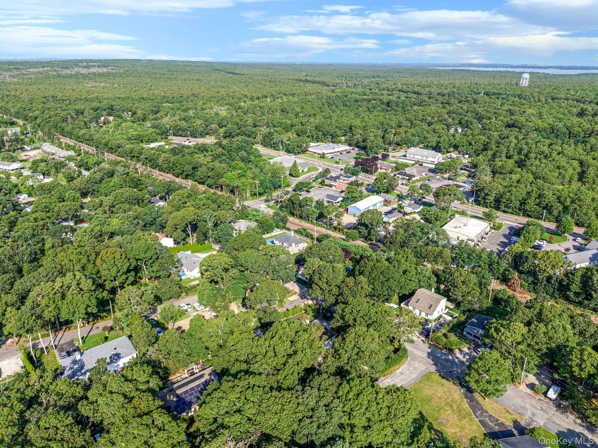 4 Vine Street, Southampton, NY, 2 Bedrooms Bedrooms, 6 Rooms Rooms,1 BathroomBathrooms,Residential,For Rent,Vine,0,1036558 4 Vine Street, Southampton, NY, 2 Bedrooms Bedrooms, 6 Rooms Rooms,1 BathroomBathrooms,Residential,For Rent,Vine,0,1036558