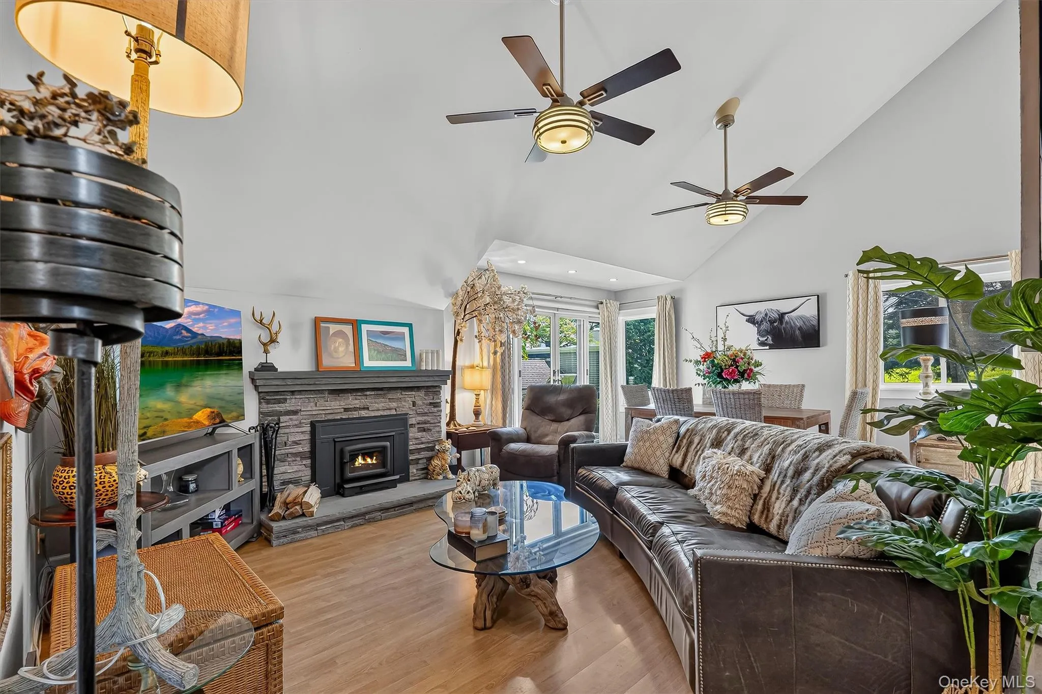 88 Heritage Hills, Somers, NY, 2 Bedrooms Bedrooms, 5 Rooms Rooms,2 BathroomsBathrooms,Residential,For Rent,Heritage,0,1036559 88 Heritage Hills, Somers, NY, 2 Bedrooms Bedrooms, 5 Rooms Rooms,2 BathroomsBathrooms,Residential,For Rent,Heritage,0,1036559