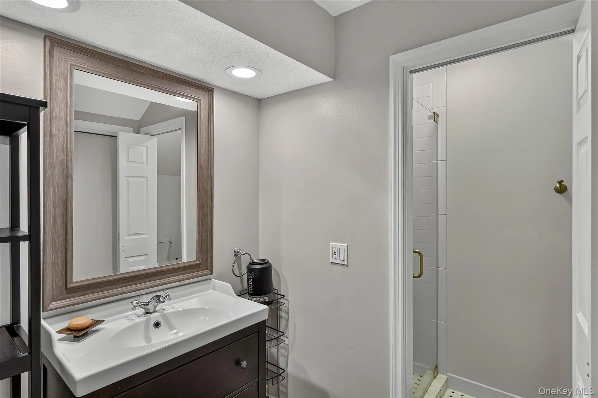 88 Heritage Hills, Somers, NY, 2 Bedrooms Bedrooms, 5 Rooms Rooms,2 BathroomsBathrooms,Residential,For Rent,Heritage,0,1036559 88 Heritage Hills, Somers, NY, 2 Bedrooms Bedrooms, 5 Rooms Rooms,2 BathroomsBathrooms,Residential,For Rent,Heritage,0,1036559