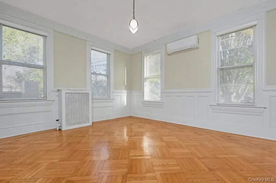 215 Conklin Street, Oyster Bay, NY, ,Commercial Lease,For Rent,Conklin,0,1036561 215 Conklin Street, Oyster Bay, NY, ,Commercial Lease,For Rent,Conklin,0,1036561