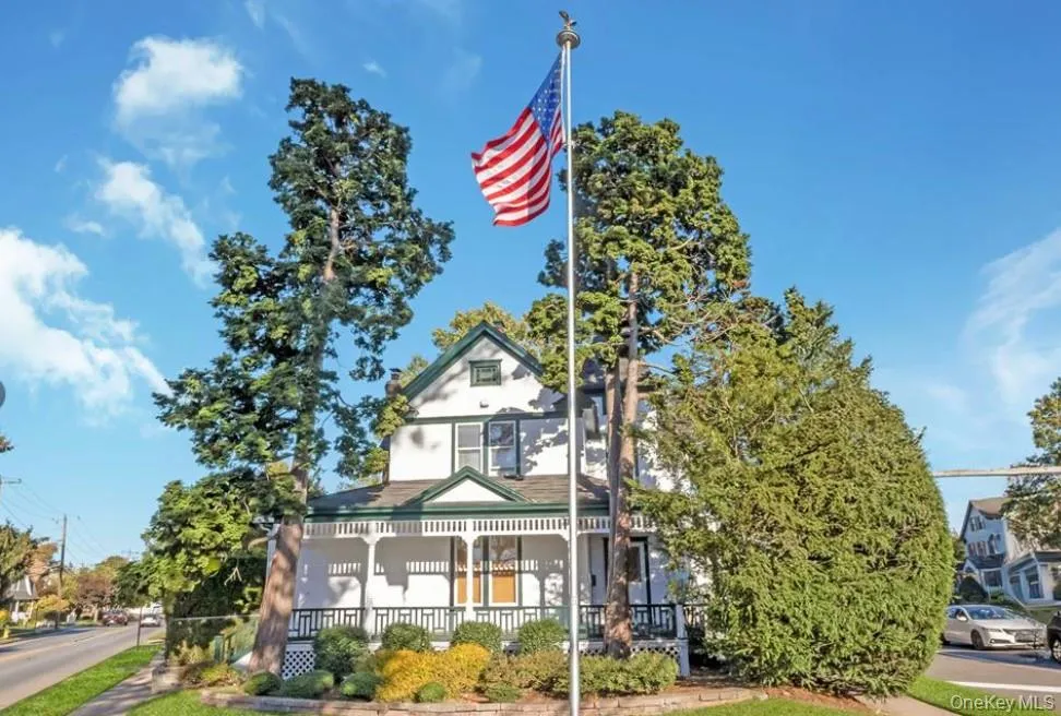 215 Conklin Street, Oyster Bay, NY, ,Commercial Lease,For Rent,Conklin,0,1036561 215 Conklin Street, Oyster Bay, NY, ,Commercial Lease,For Rent,Conklin,0,1036561