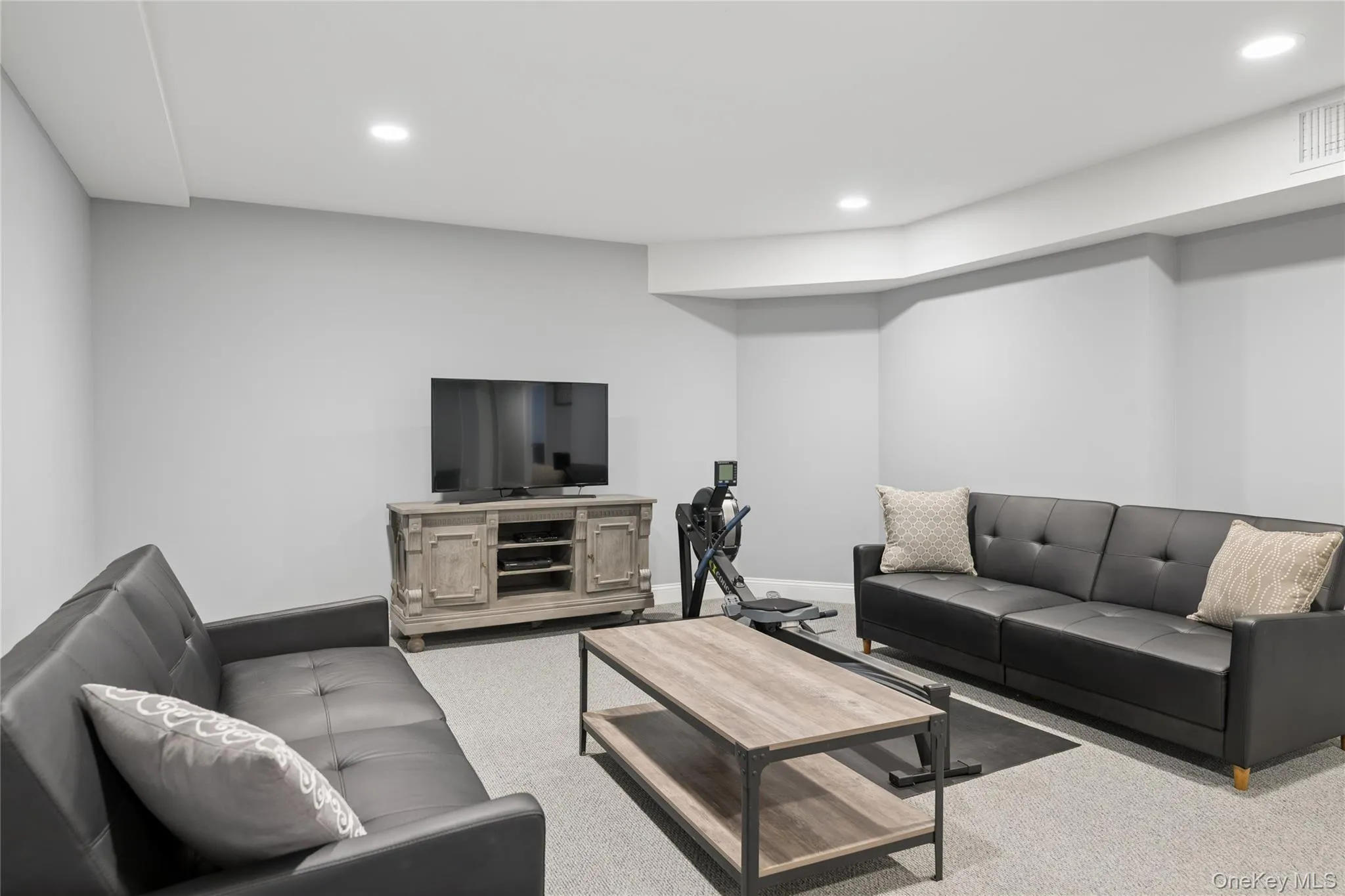 537 Hartmanns Farm Road, Riverhead, NY, 3 Bedrooms Bedrooms, 9 Rooms Rooms,3 BathroomsBathrooms,Residential,For Rent,Hartmanns Farm,0,1036562 537 Hartmanns Farm Road, Riverhead, NY, 3 Bedrooms Bedrooms, 9 Rooms Rooms,3 BathroomsBathrooms,Residential,For Rent,Hartmanns Farm,0,1036562