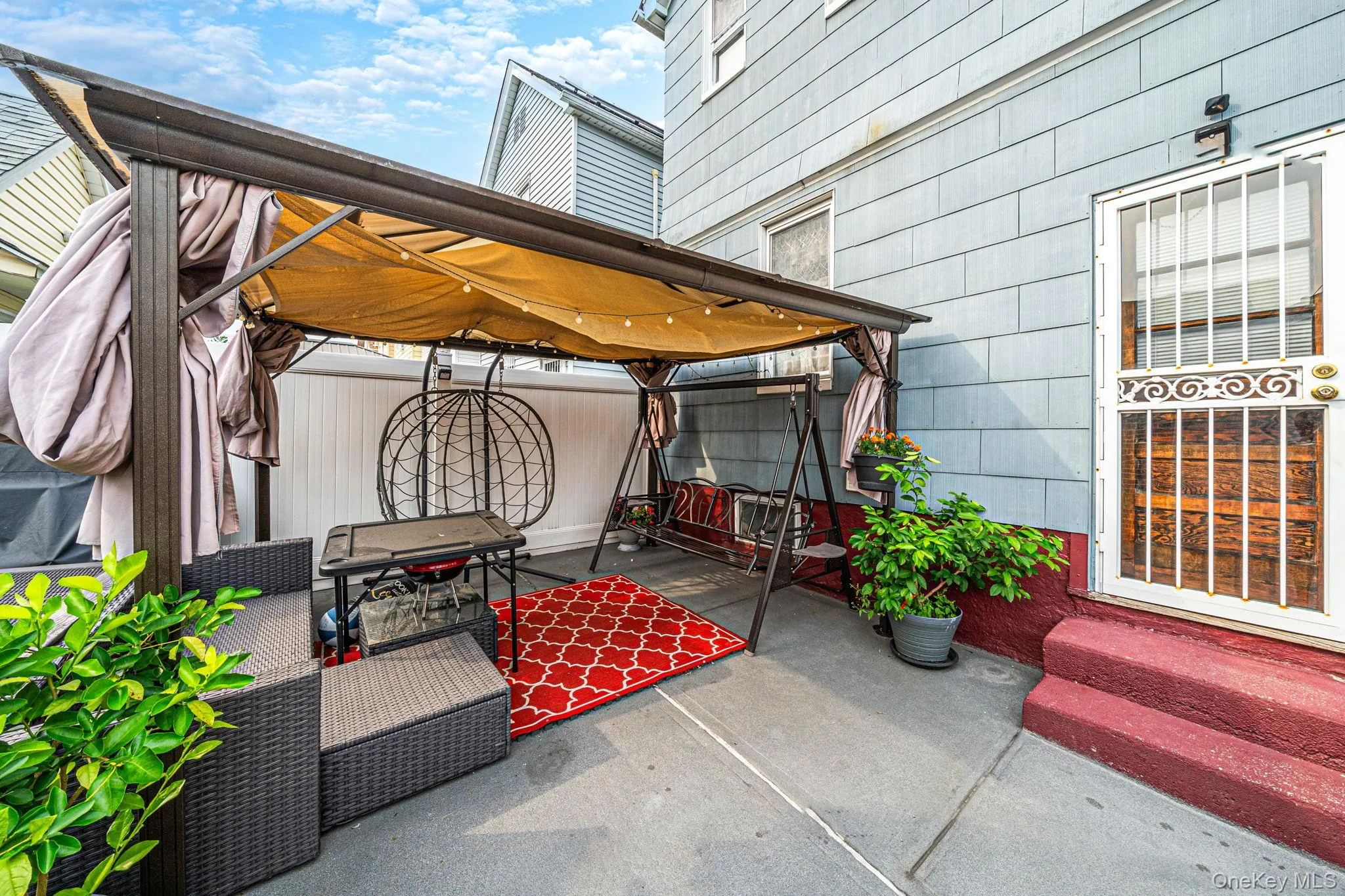 8920 219th Street, New York, NY, 3 Bedrooms Bedrooms, 8 Rooms Rooms,2 BathroomsBathrooms,Residential,For Rent,219th,0,1036564 8920 219th Street, New York, NY, 3 Bedrooms Bedrooms, 8 Rooms Rooms,2 BathroomsBathrooms,Residential,For Rent,219th,0,1036564
