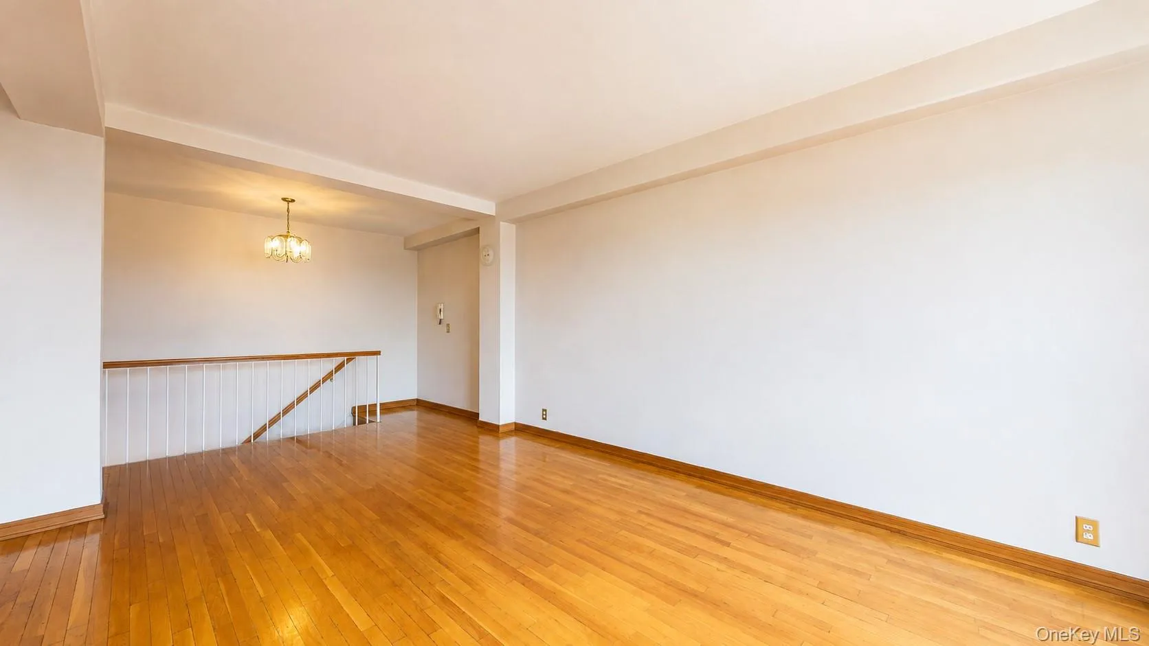 99-05 63rd Dr, New York, NY, 2 Bedrooms Bedrooms, 5 Rooms Rooms,1 BathroomBathrooms,Residential,For Rent,63rd Dr,0,1036568 99-05 63rd Dr, New York, NY, 2 Bedrooms Bedrooms, 5 Rooms Rooms,1 BathroomBathrooms,Residential,For Rent,63rd Dr,0,1036568