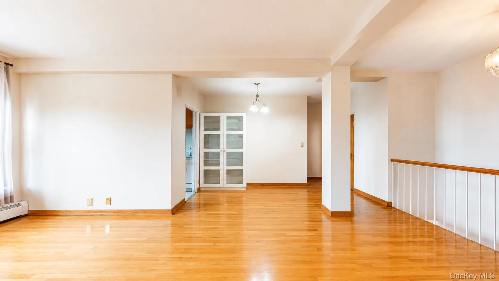 99-05 63rd Dr, New York, NY, 2 Bedrooms Bedrooms, 5 Rooms Rooms,1 BathroomBathrooms,Residential,For Rent,63rd Dr,0,1036568 99-05 63rd Dr, New York, NY, 2 Bedrooms Bedrooms, 5 Rooms Rooms,1 BathroomBathrooms,Residential,For Rent,63rd Dr,0,1036568