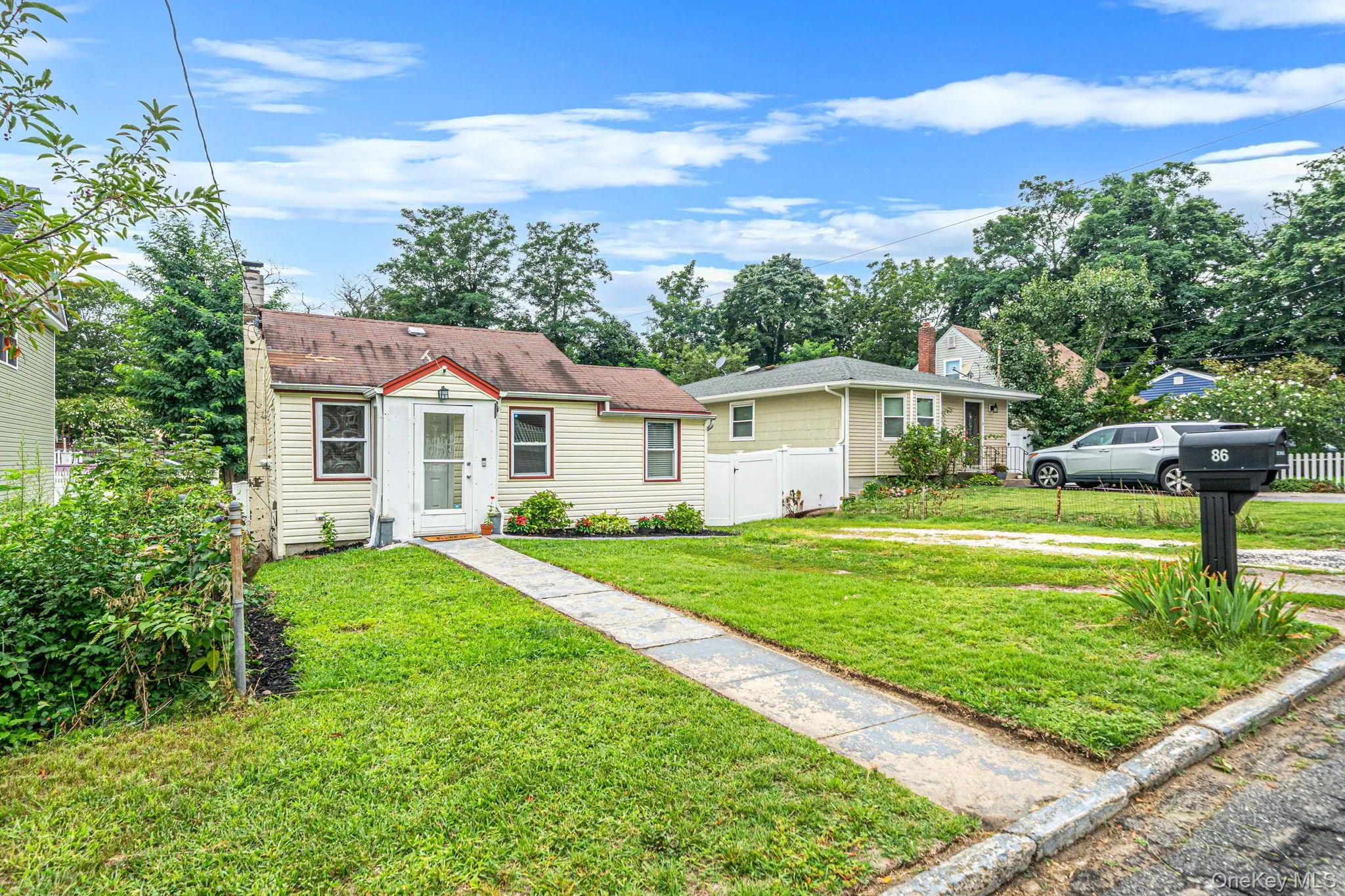 86 Woodycrest Drive, Brookhaven, NY, 2 Bedrooms Bedrooms, 4 Rooms Rooms,1 BathroomBathrooms,Residential,For Rent,Woodycrest,0,1036569 86 Woodycrest Drive, Brookhaven, NY, 2 Bedrooms Bedrooms, 4 Rooms Rooms,1 BathroomBathrooms,Residential,For Rent,Woodycrest,0,1036569