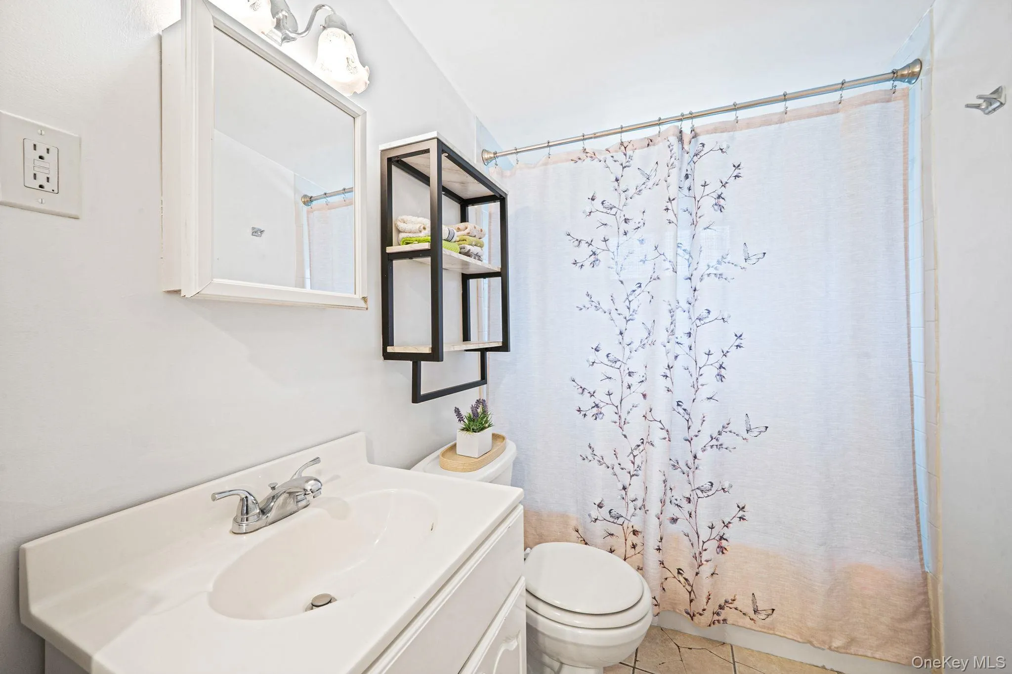 86 Woodycrest Drive, Brookhaven, NY, 2 Bedrooms Bedrooms, 4 Rooms Rooms,1 BathroomBathrooms,Residential,For Rent,Woodycrest,0,1036569 86 Woodycrest Drive, Brookhaven, NY, 2 Bedrooms Bedrooms, 4 Rooms Rooms,1 BathroomBathrooms,Residential,For Rent,Woodycrest,0,1036569