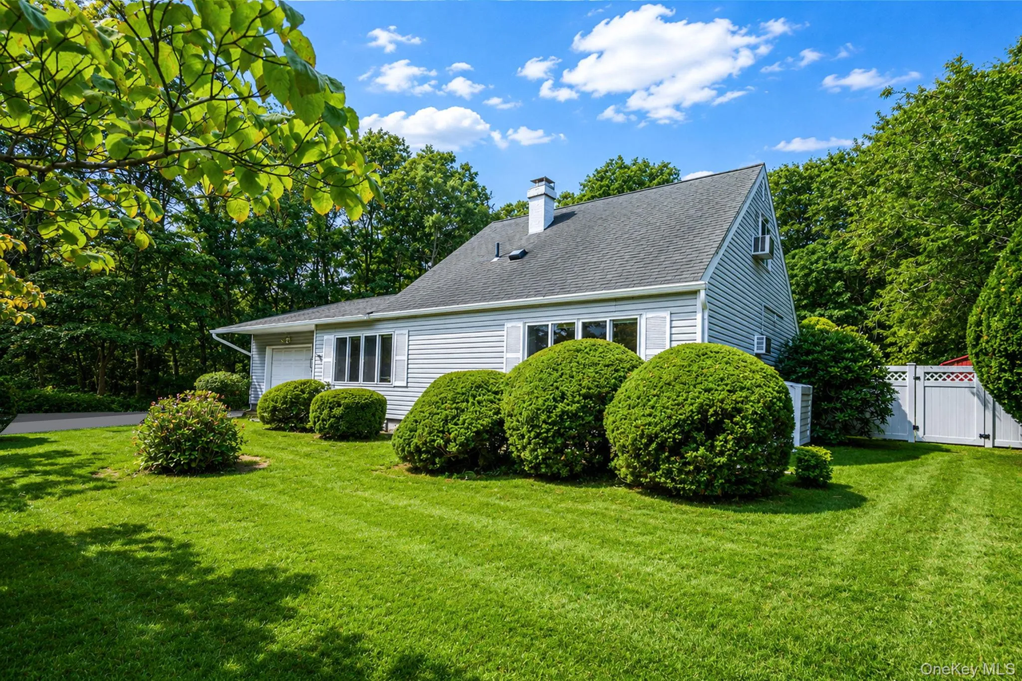 1050 Sipp Avenue, Brookhaven, NY, 5 Bedrooms Bedrooms, 7 Rooms Rooms,2 BathroomsBathrooms,Residential,For Rent,Sipp,0,1036570 1050 Sipp Avenue, Brookhaven, NY, 5 Bedrooms Bedrooms, 7 Rooms Rooms,2 BathroomsBathrooms,Residential,For Rent,Sipp,0,1036570