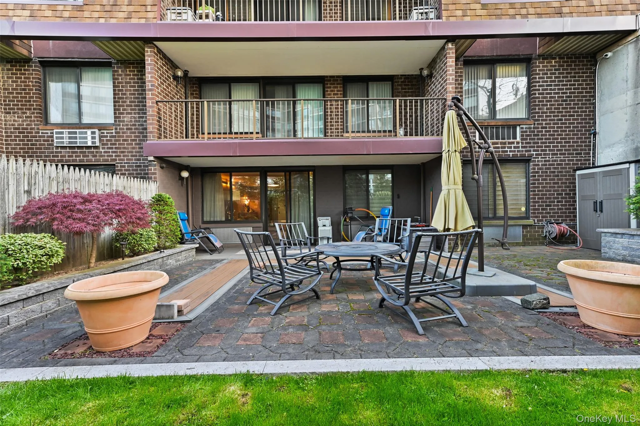 210-19 26th Avenue, New York, NY, 2 Bedrooms Bedrooms, 4 Rooms Rooms,1 BathroomBathrooms,Residential Lease,For Rent,26th,0,1036572 210-19 26th Avenue, New York, NY, 2 Bedrooms Bedrooms, 4 Rooms Rooms,1 BathroomBathrooms,Residential Lease,For Rent,26th,0,1036572