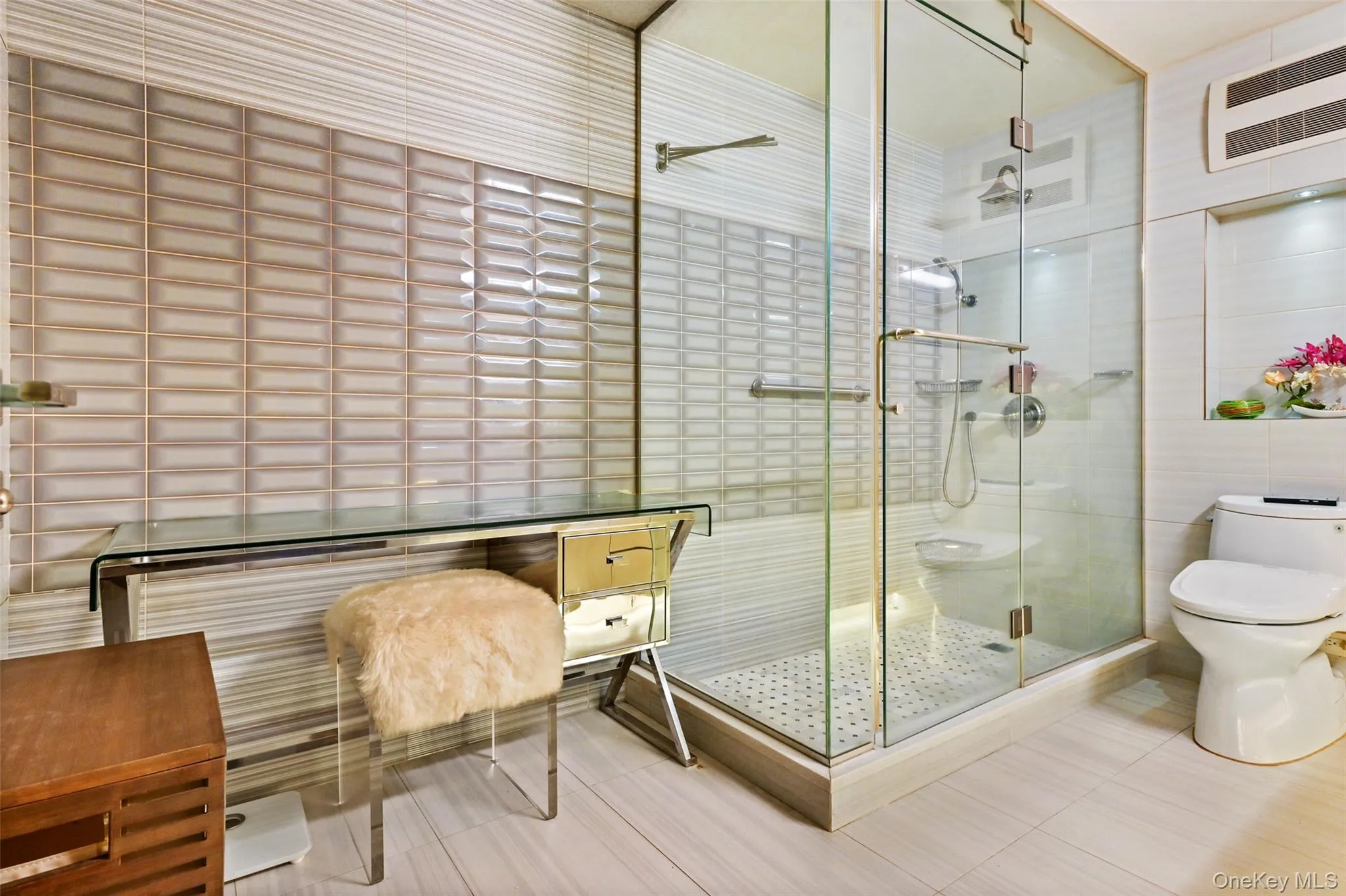210-19 26th Avenue, New York, NY, 2 Bedrooms Bedrooms, 4 Rooms Rooms,1 BathroomBathrooms,Residential Lease,For Rent,26th,0,1036572 210-19 26th Avenue, New York, NY, 2 Bedrooms Bedrooms, 4 Rooms Rooms,1 BathroomBathrooms,Residential Lease,For Rent,26th,0,1036572