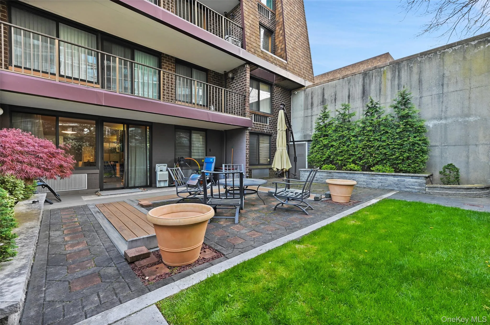 210-19 26th Avenue, New York, NY, 2 Bedrooms Bedrooms, 4 Rooms Rooms,1 BathroomBathrooms,Residential Lease,For Rent,26th,0,1036572 210-19 26th Avenue, New York, NY, 2 Bedrooms Bedrooms, 4 Rooms Rooms,1 BathroomBathrooms,Residential Lease,For Rent,26th,0,1036572