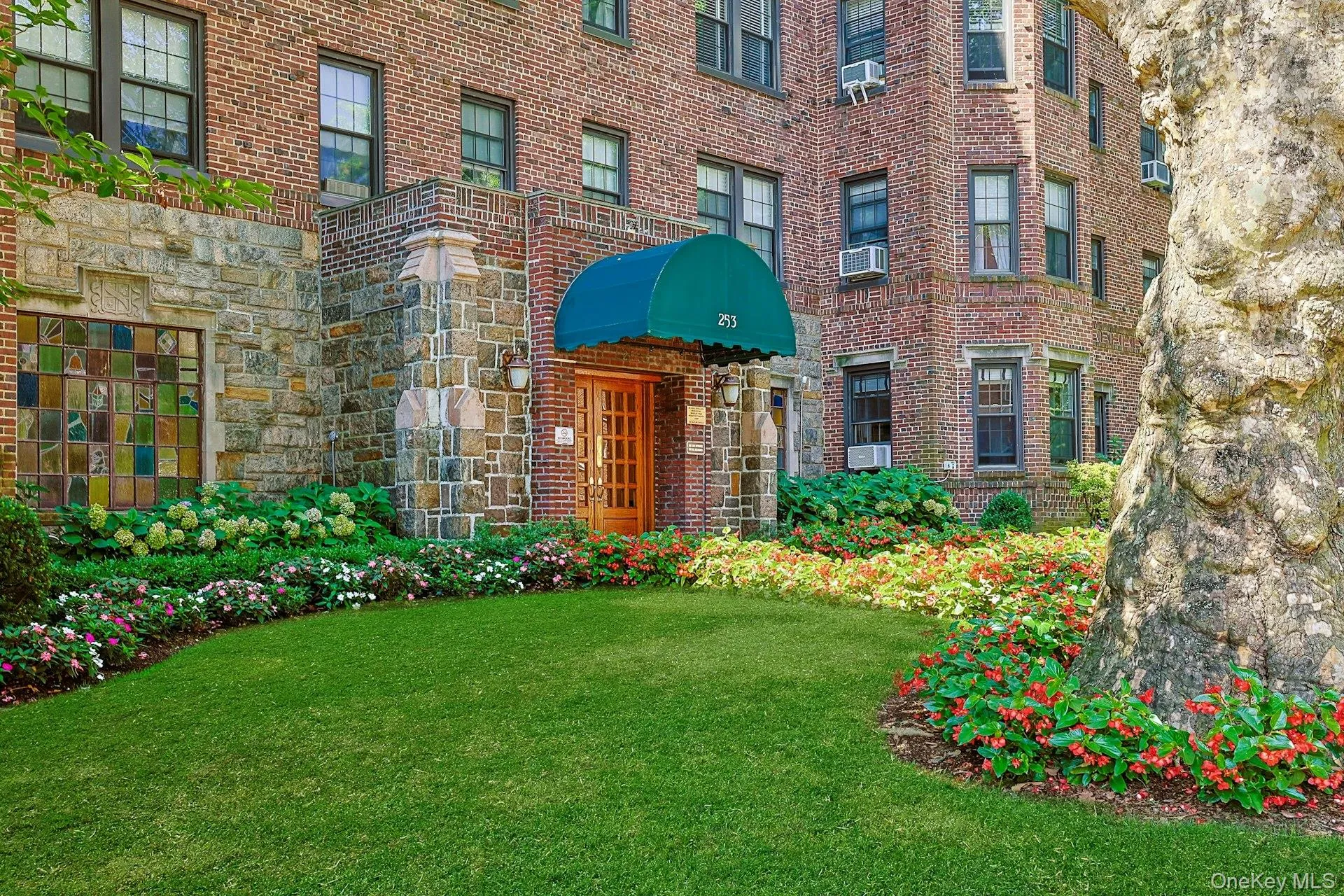253 Garth Road, Eastchester, NY, 3 Rooms Rooms,1 BathroomBathrooms,Residential,For Rent,Garth,0,1036574 253 Garth Road, Eastchester, NY, 3 Rooms Rooms,1 BathroomBathrooms,Residential,For Rent,Garth,0,1036574