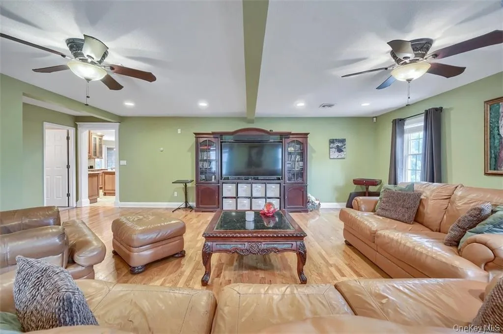 5 Dunderberg Road, Stony Point, NY, 5 Bedrooms Bedrooms, 11 Rooms Rooms,2 BathroomsBathrooms,Residential,For Rent,Dunderberg,0,1036577 5 Dunderberg Road, Stony Point, NY, 5 Bedrooms Bedrooms, 11 Rooms Rooms,2 BathroomsBathrooms,Residential,For Rent,Dunderberg,0,1036577