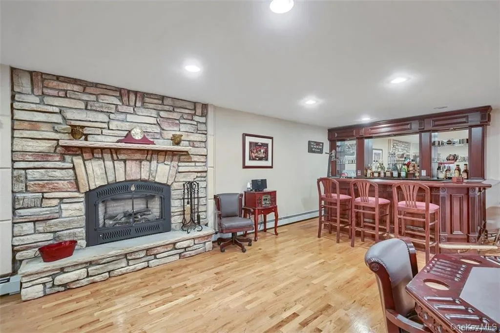 5 Dunderberg Road, Stony Point, NY, 5 Bedrooms Bedrooms, 11 Rooms Rooms,2 BathroomsBathrooms,Residential,For Rent,Dunderberg,0,1036577 5 Dunderberg Road, Stony Point, NY, 5 Bedrooms Bedrooms, 11 Rooms Rooms,2 BathroomsBathrooms,Residential,For Rent,Dunderberg,0,1036577