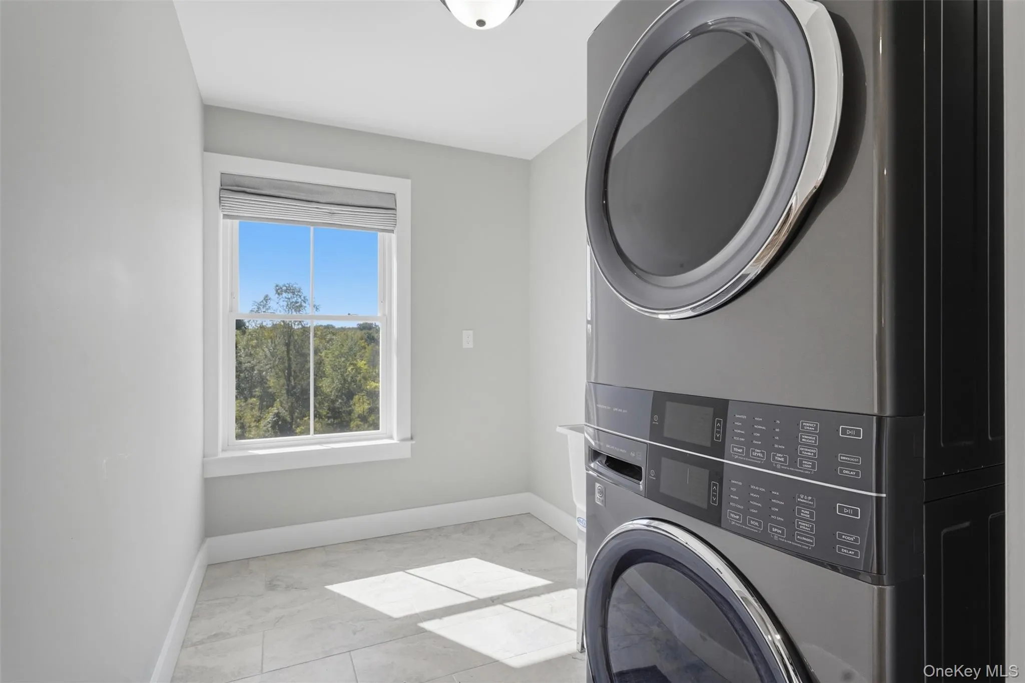 112 Pine Grove Road, Middletown, NY, 3 Bedrooms Bedrooms, 10 Rooms Rooms,2 BathroomsBathrooms,Residential Lease,For Rent,Pine Grove,0,1036578 112 Pine Grove Road, Middletown, NY, 3 Bedrooms Bedrooms, 10 Rooms Rooms,2 BathroomsBathrooms,Residential Lease,For Rent,Pine Grove,0,1036578