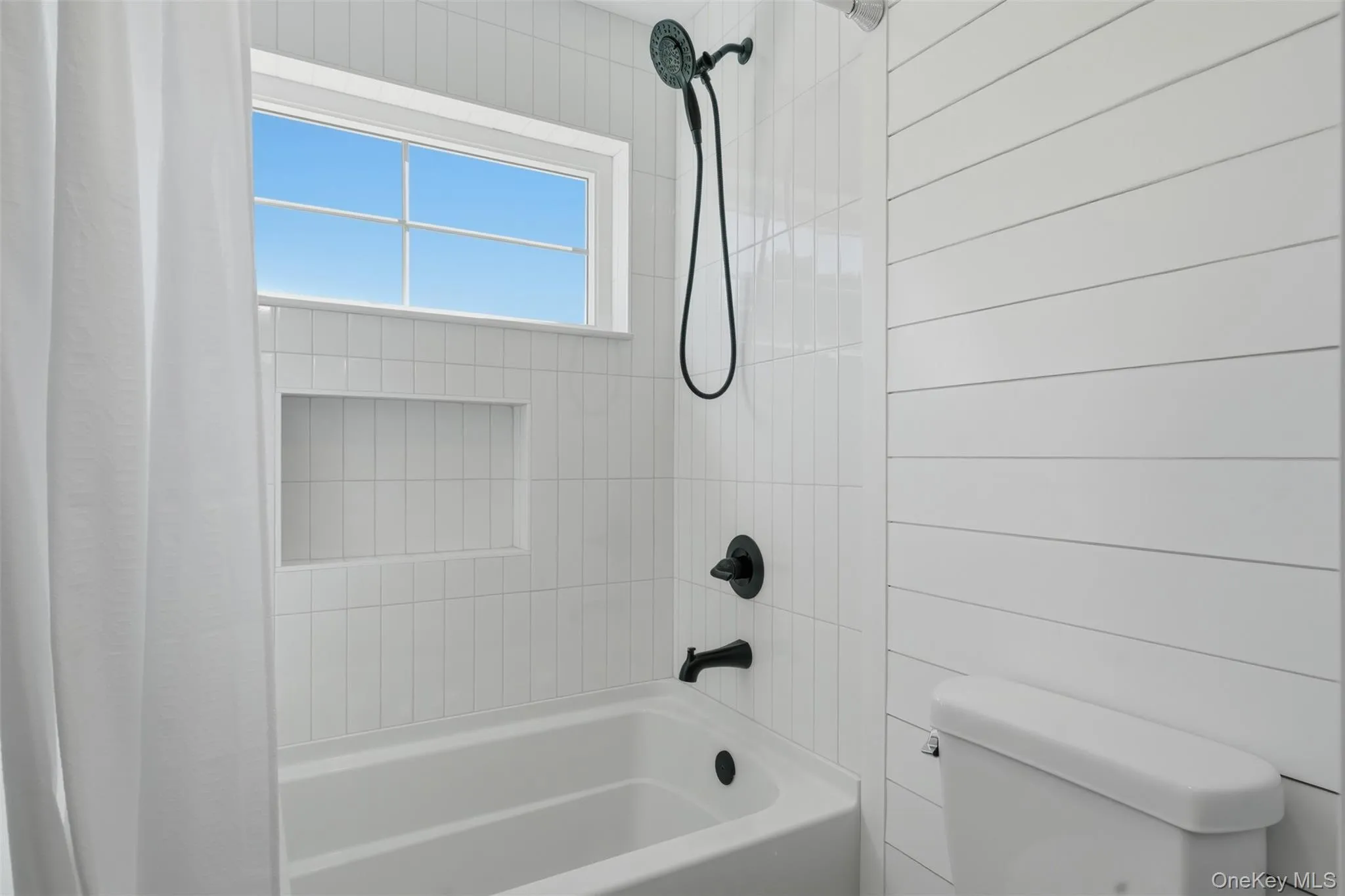 112 Pine Grove Road, Middletown, NY, 3 Bedrooms Bedrooms, 10 Rooms Rooms,2 BathroomsBathrooms,Residential Lease,For Rent,Pine Grove,0,1036578 112 Pine Grove Road, Middletown, NY, 3 Bedrooms Bedrooms, 10 Rooms Rooms,2 BathroomsBathrooms,Residential Lease,For Rent,Pine Grove,0,1036578