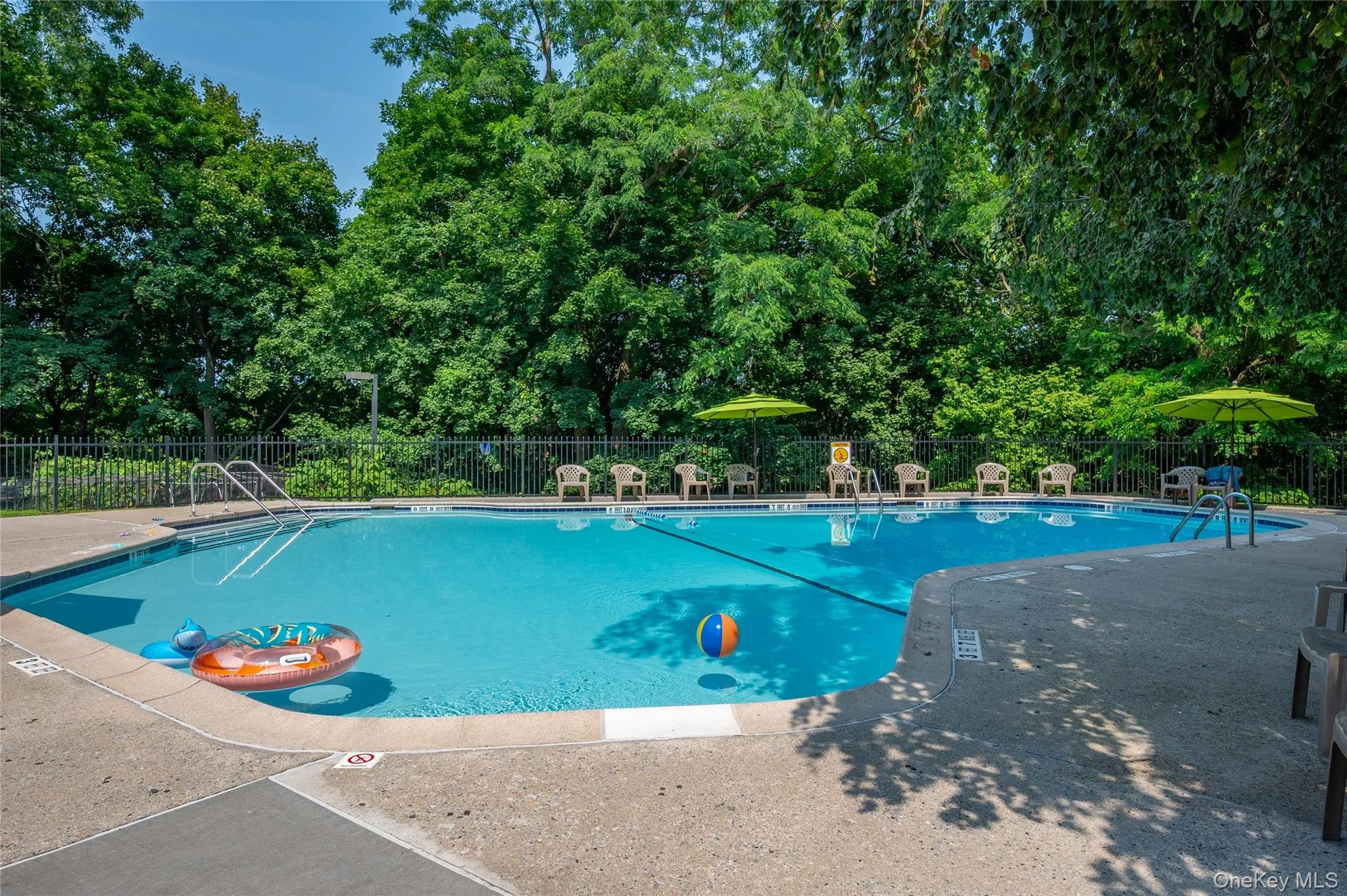 Complex pool Complex pool