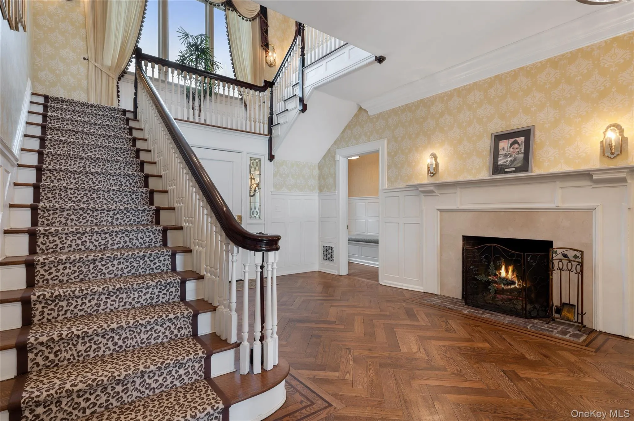 10 Hicks Lane, North Hempstead, NY, 7 Bedrooms Bedrooms, 15 Rooms Rooms,7 BathroomsBathrooms,Residential,For Rent,Hicks,0,1036588 10 Hicks Lane, North Hempstead, NY, 7 Bedrooms Bedrooms, 15 Rooms Rooms,7 BathroomsBathrooms,Residential,For Rent,Hicks,0,1036588
