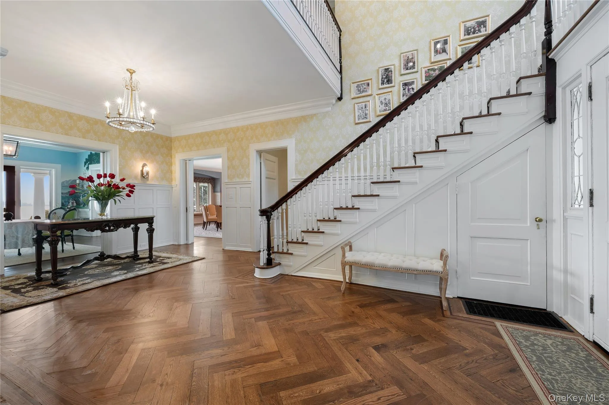10 Hicks Lane, North Hempstead, NY, 7 Bedrooms Bedrooms, 15 Rooms Rooms,7 BathroomsBathrooms,Residential,For Rent,Hicks,0,1036588 10 Hicks Lane, North Hempstead, NY, 7 Bedrooms Bedrooms, 15 Rooms Rooms,7 BathroomsBathrooms,Residential,For Rent,Hicks,0,1036588