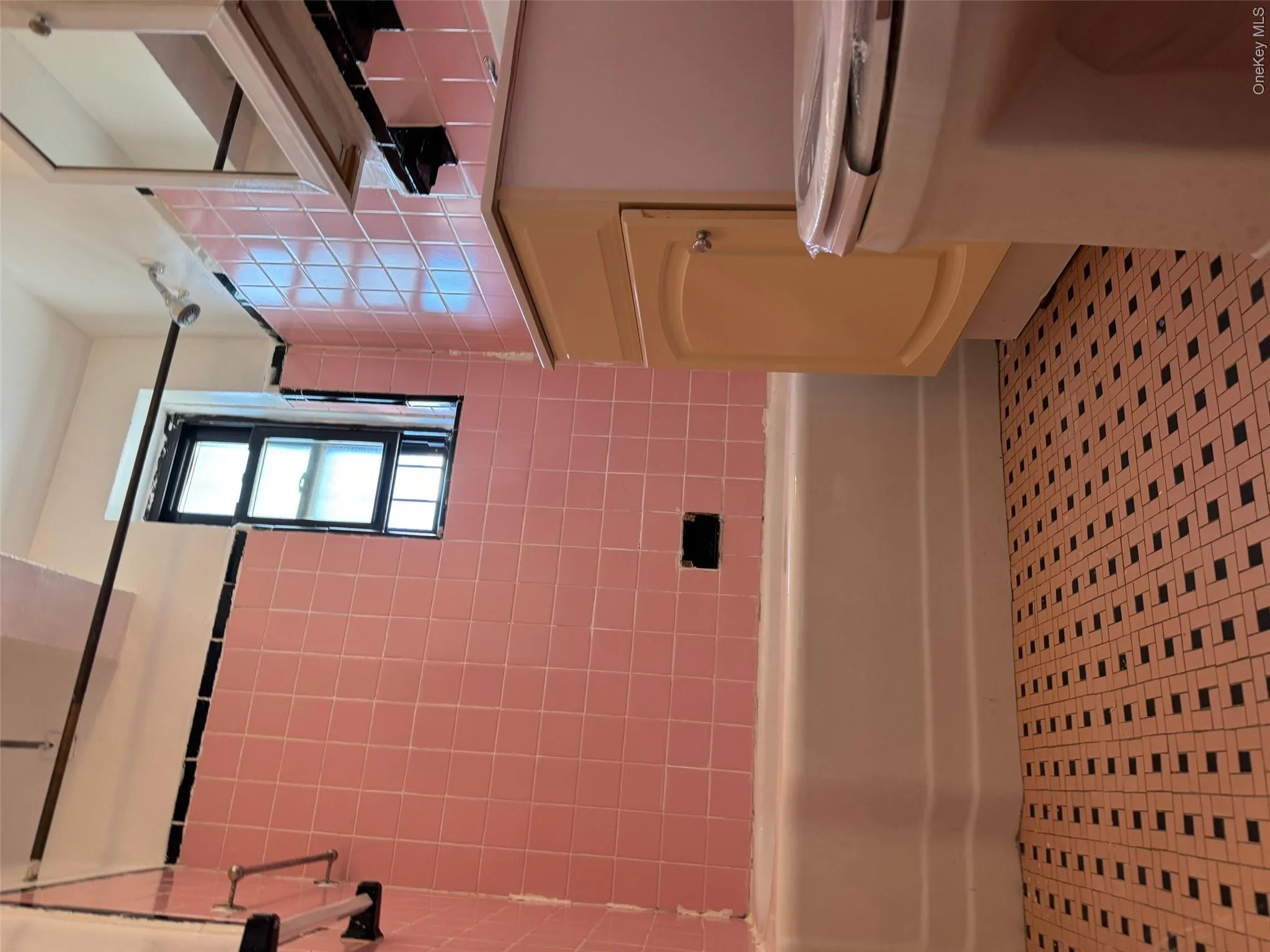 6448 Booth Street, New York, NY, 1 Bedroom Bedrooms, 3 Rooms Rooms,1 BathroomBathrooms,Residential,For Rent,Booth,0,1036591 6448 Booth Street, New York, NY, 1 Bedroom Bedrooms, 3 Rooms Rooms,1 BathroomBathrooms,Residential,For Rent,Booth,0,1036591
