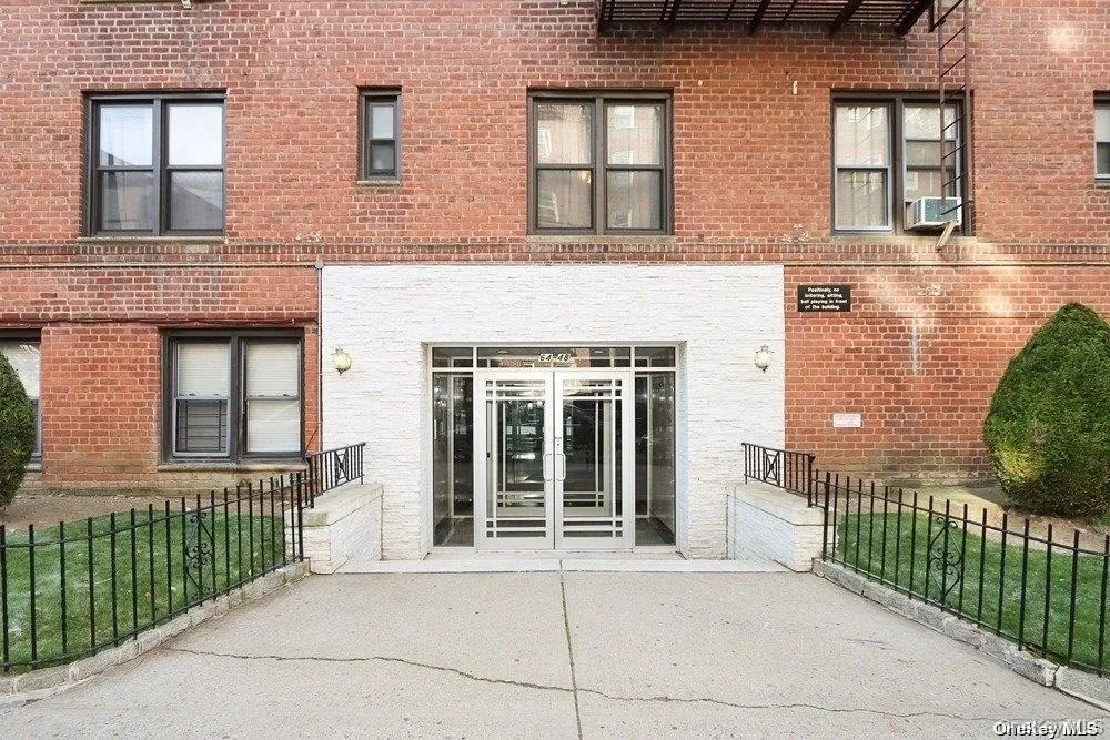 6448 Booth Street, New York, NY, 1 Bedroom Bedrooms, 3 Rooms Rooms,1 BathroomBathrooms,Residential,For Rent,Booth,0,1036591 6448 Booth Street, New York, NY, 1 Bedroom Bedrooms, 3 Rooms Rooms,1 BathroomBathrooms,Residential,For Rent,Booth,0,1036591