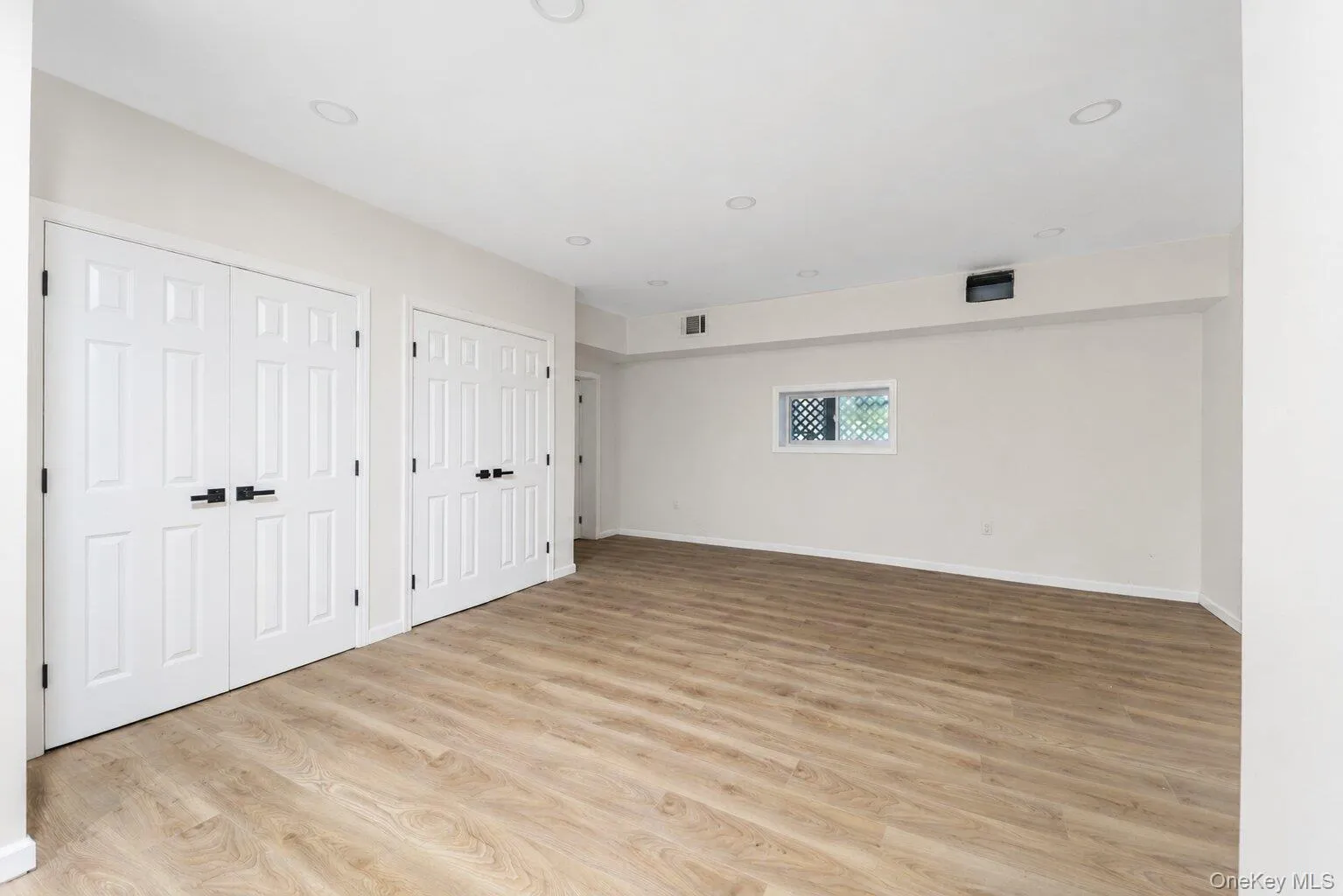17 Ridge Way, Somers, NY, 3 Bedrooms Bedrooms, 7 Rooms Rooms,3 BathroomsBathrooms,Residential,For Rent,Ridge,0,1036592 17 Ridge Way, Somers, NY, 3 Bedrooms Bedrooms, 7 Rooms Rooms,3 BathroomsBathrooms,Residential,For Rent,Ridge,0,1036592