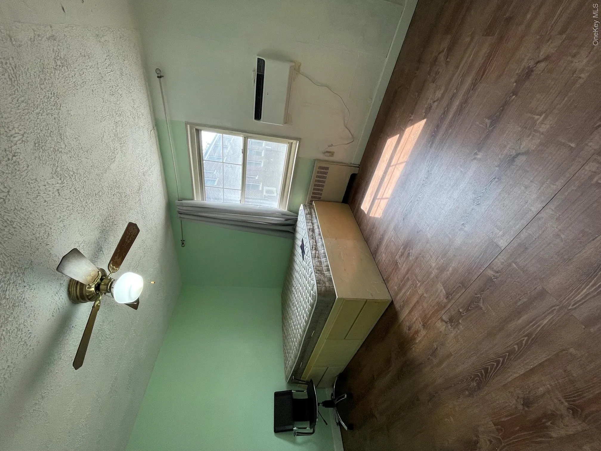 252-14 63rd Avenue, New York, NY, 3 Bedrooms Bedrooms, 6 Rooms Rooms,1 BathroomBathrooms,Residential,For Rent,63rd,0,1036595 252-14 63rd Avenue, New York, NY, 3 Bedrooms Bedrooms, 6 Rooms Rooms,1 BathroomBathrooms,Residential,For Rent,63rd,0,1036595
