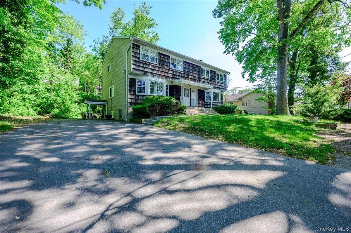 43 Evert Street, Huntington, NY, 3 Bedrooms Bedrooms, 6 Rooms Rooms,1 BathroomBathrooms,Residential Lease,For Rent,Evert,0,1036597 43 Evert Street, Huntington, NY, 3 Bedrooms Bedrooms, 6 Rooms Rooms,1 BathroomBathrooms,Residential Lease,For Rent,Evert,0,1036597