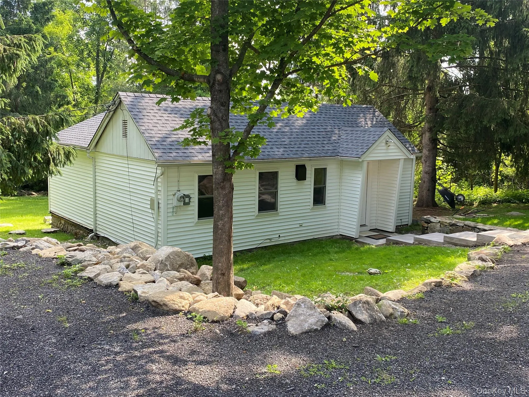 12 Red Brook Road, Carmel, NY, 2 Bedrooms Bedrooms, 4 Rooms Rooms,1 BathroomBathrooms,Residential Lease,For Rent,Red Brook,0,1036598 12 Red Brook Road, Carmel, NY, 2 Bedrooms Bedrooms, 4 Rooms Rooms,1 BathroomBathrooms,Residential Lease,For Rent,Red Brook,0,1036598