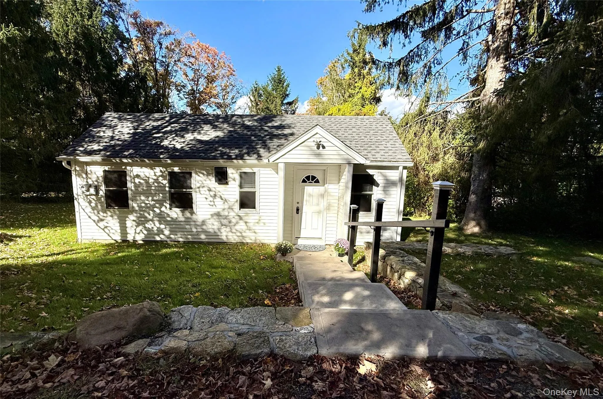 12 Red Brook Road, Carmel, NY, 2 Bedroom Bedrooms, 4 Room Rooms,1 BathroomBathrooms,Residential Lease,For Rent,Red Brook,0,1036598 12 Red Brook Road, Carmel, NY, 2 Bedroom Bedrooms, 4 Room Rooms,1 BathroomBathrooms,Residential Lease,For Rent,Red Brook,0,1036598