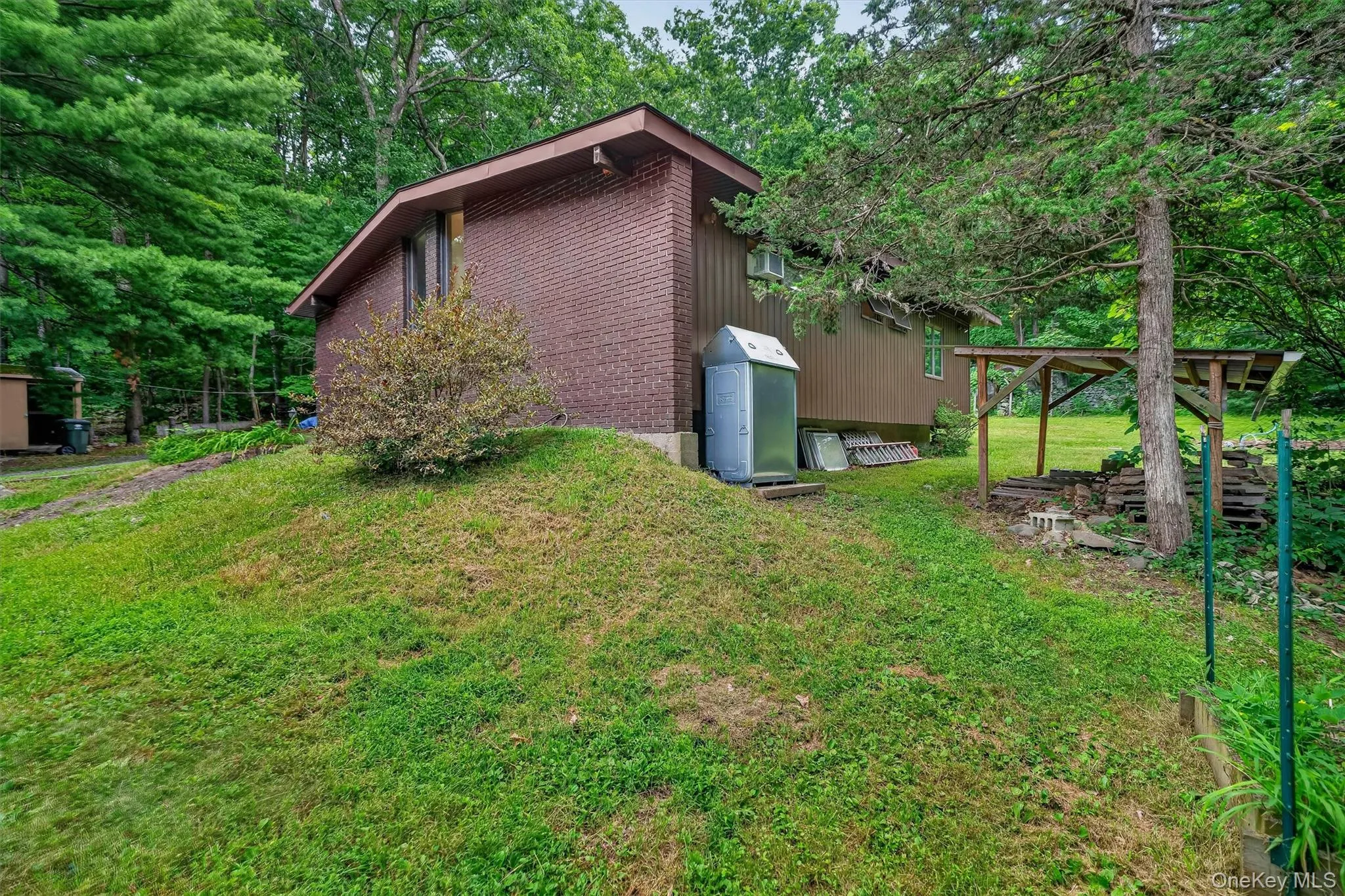 368 Old Dutch Hollow Road, Warwick (town), NY, 2 Bedrooms Bedrooms, 5 Rooms Rooms,1 BathroomBathrooms,Residential,For Rent,Old Dutch Hollow,0,1036599 368 Old Dutch Hollow Road, Warwick (town), NY, 2 Bedrooms Bedrooms, 5 Rooms Rooms,1 BathroomBathrooms,Residential,For Rent,Old Dutch Hollow,0,1036599