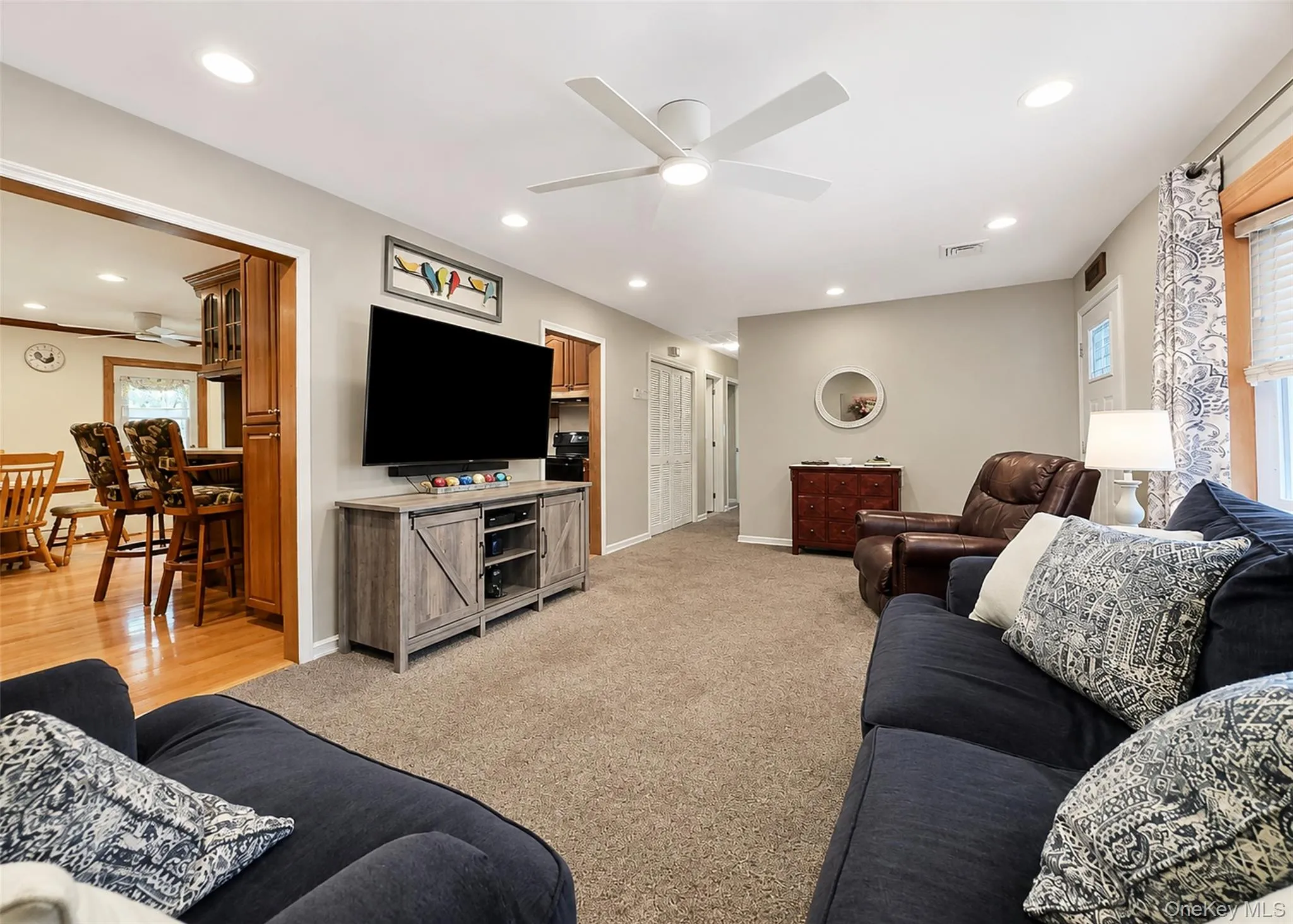 47 March Court, Brookhaven, NY, 3 Bedrooms Bedrooms, 7 Rooms Rooms,2 BathroomsBathrooms,Residential,For Rent,March,0,1036601 47 March Court, Brookhaven, NY, 3 Bedrooms Bedrooms, 7 Rooms Rooms,2 BathroomsBathrooms,Residential,For Rent,March,0,1036601