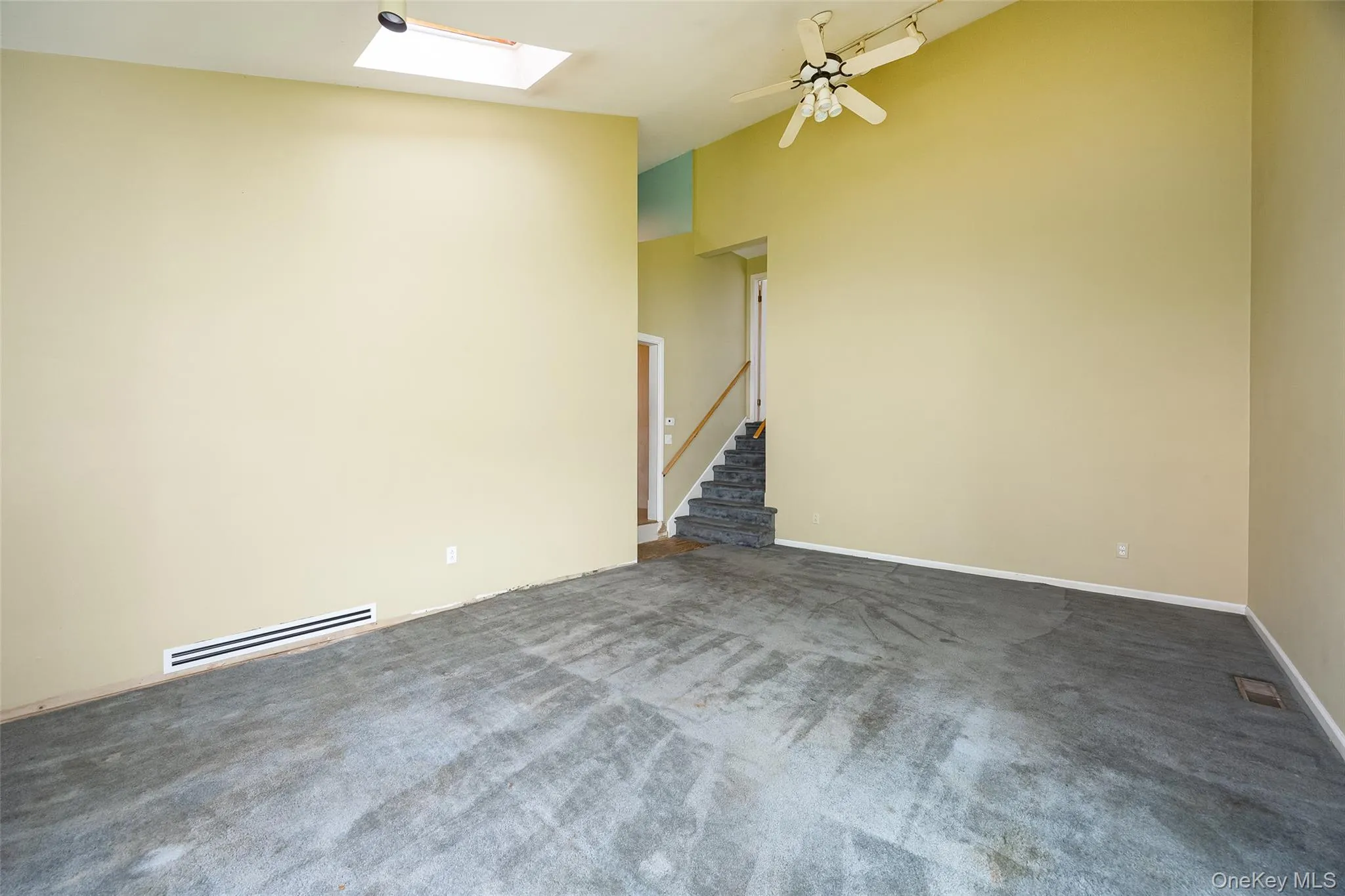 34 Riverview Drive, Fishkill, NY, 3 Bedrooms Bedrooms, 9 Rooms Rooms,2 BathroomsBathrooms,Residential,For Rent,Riverview,0,1036602 34 Riverview Drive, Fishkill, NY, 3 Bedrooms Bedrooms, 9 Rooms Rooms,2 BathroomsBathrooms,Residential,For Rent,Riverview,0,1036602